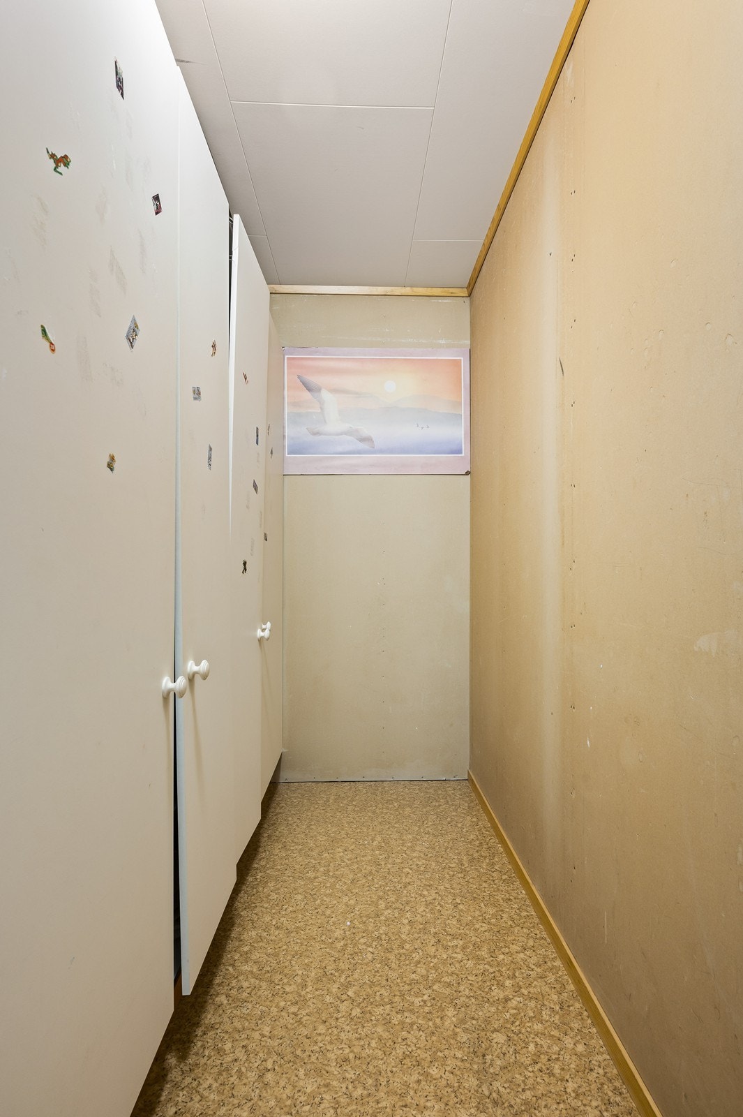 I andre etasje finnes en praktisk innvendig bod for ekstra lagringsplass. Galleribilde