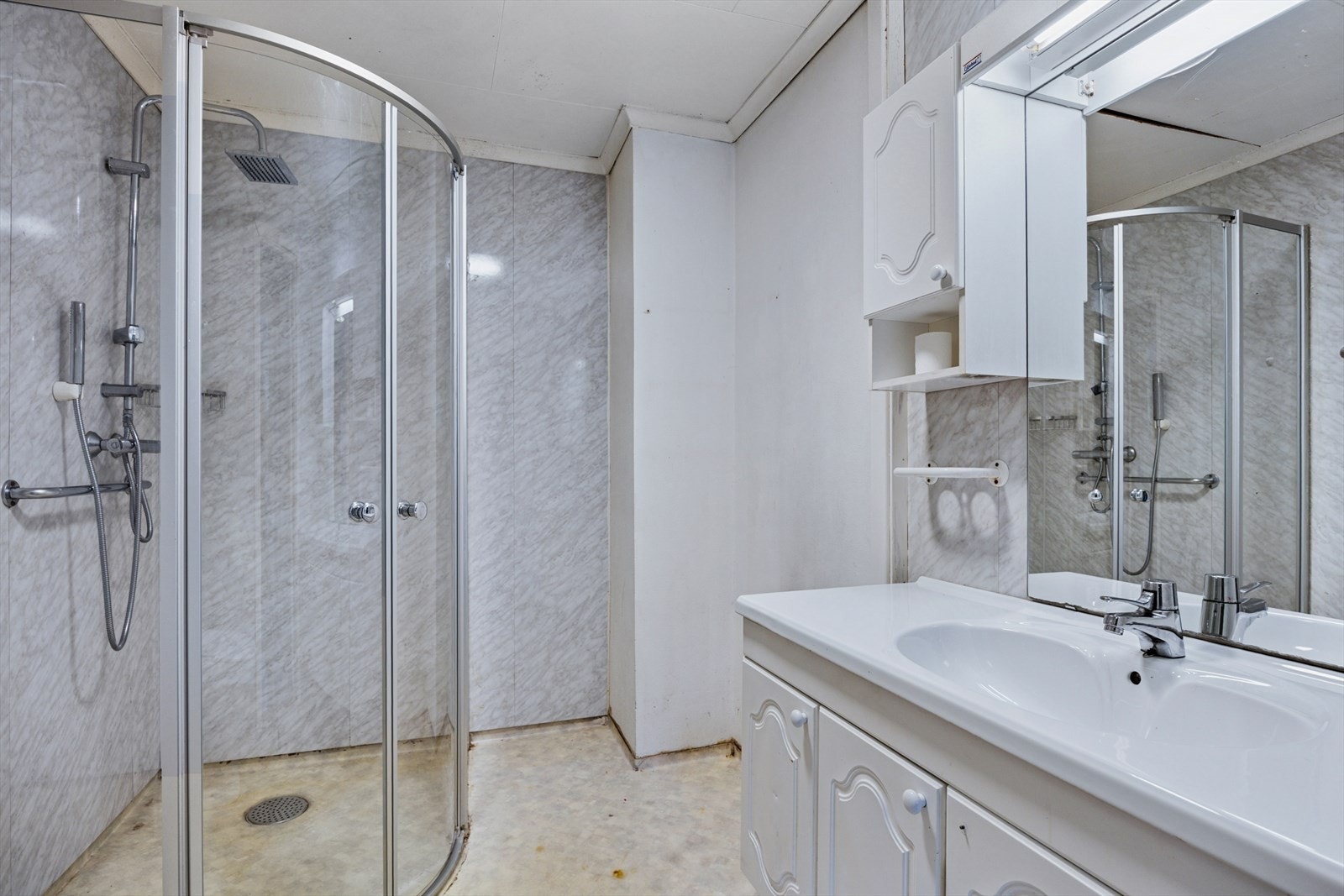 Baderom. Galleribilde