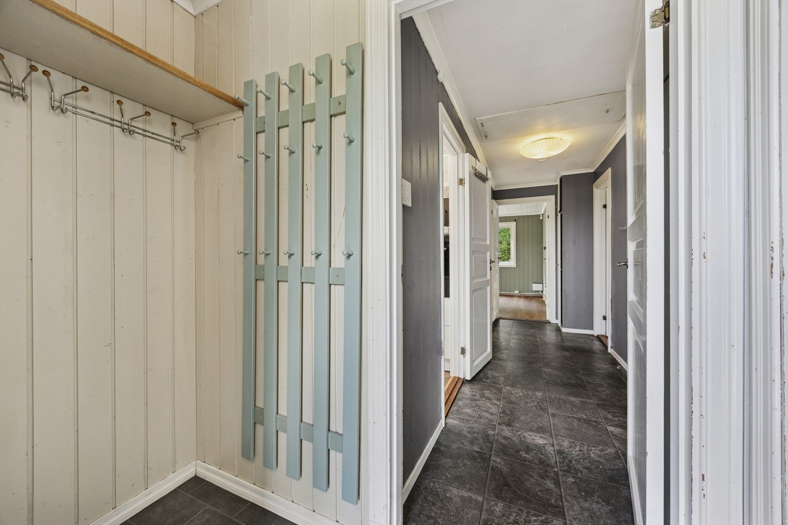 Entrè. Galleribilde