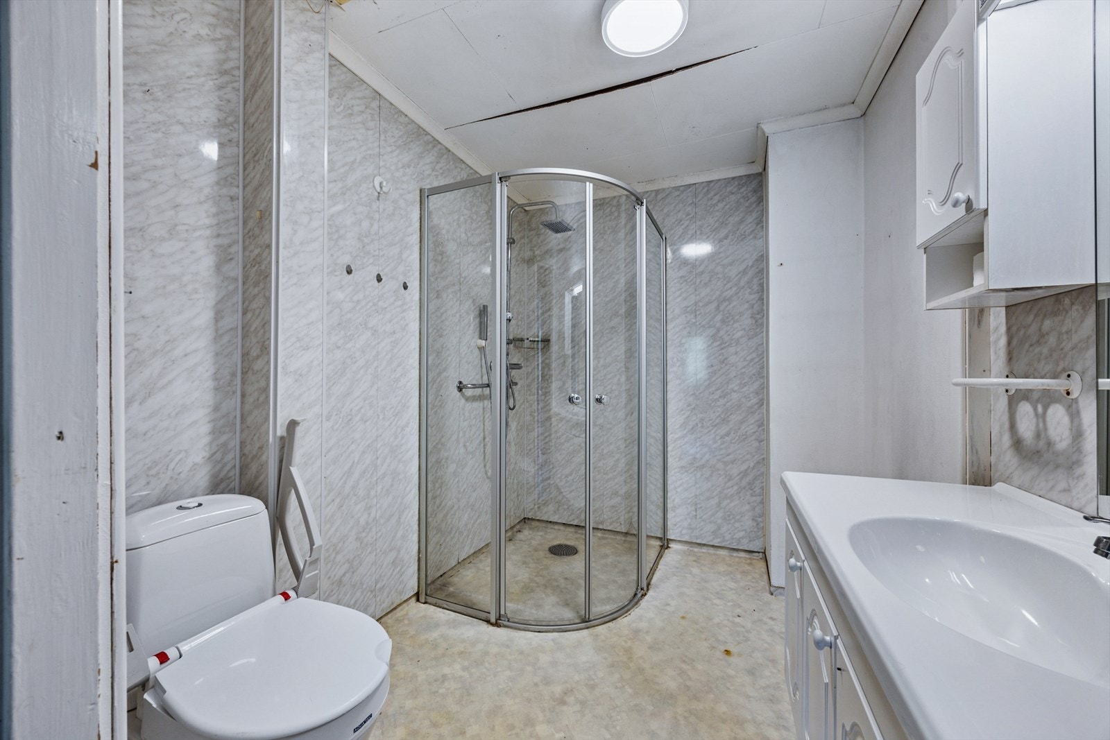 Baderom. Galleribilde