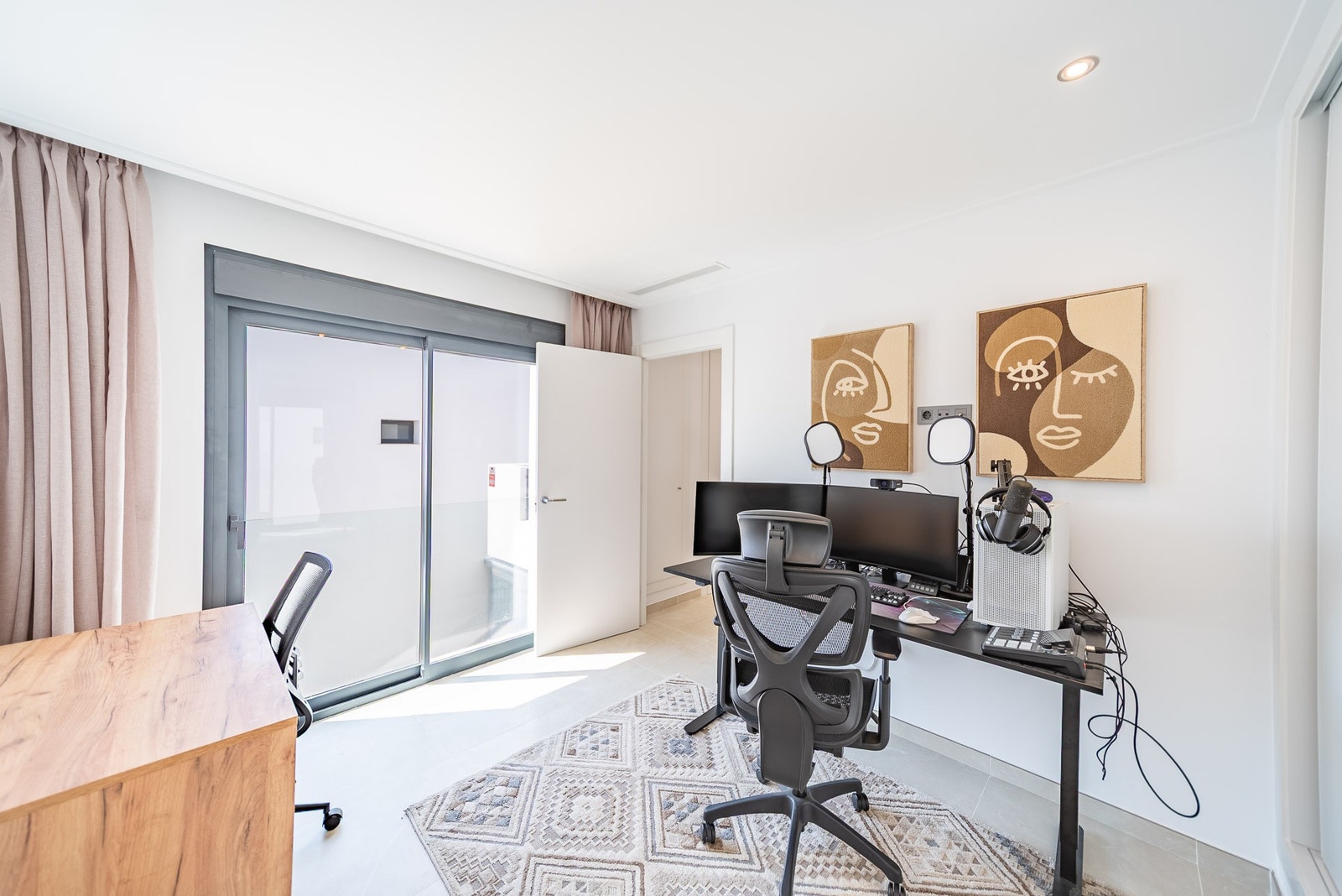 Image 23 Galleribilde