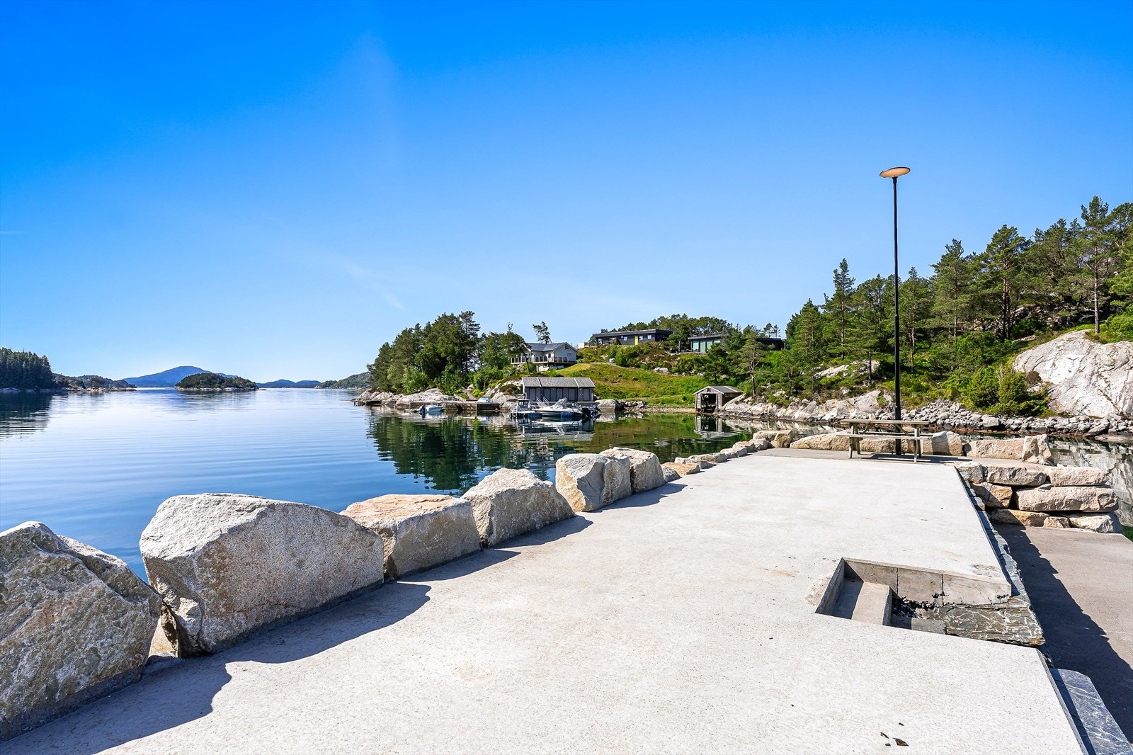 Moloen er en ideell plass for stangfiske Galleribilde