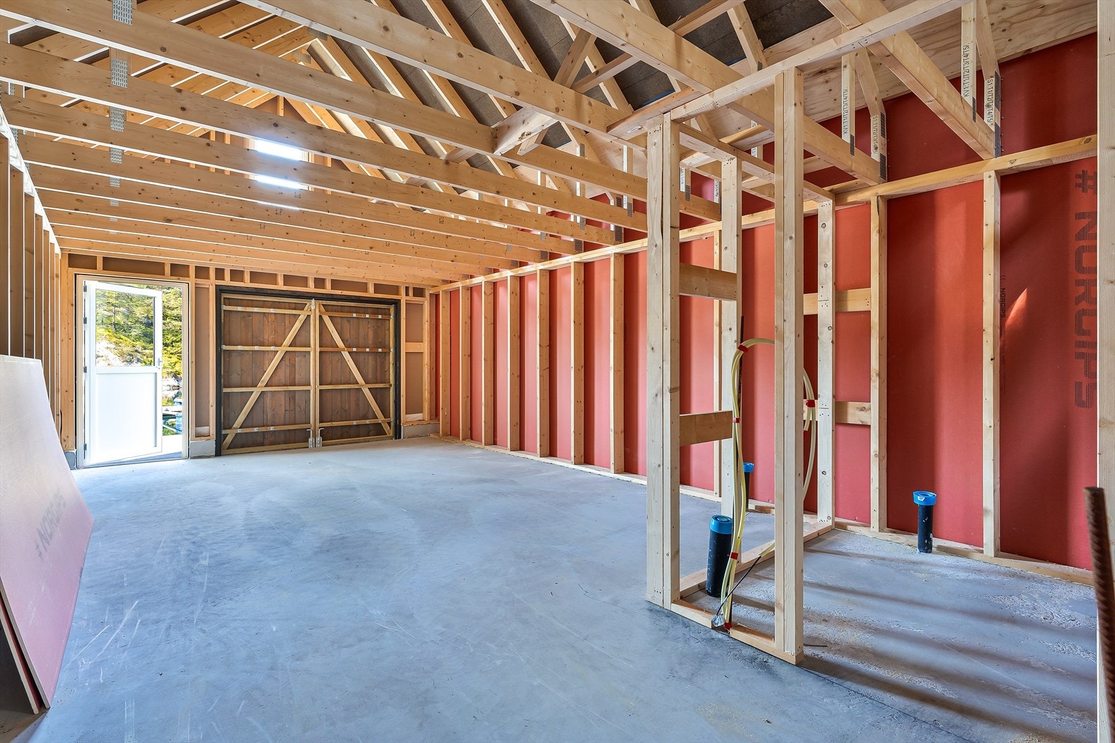 Naustdører + separat inngangsdør Galleribilde