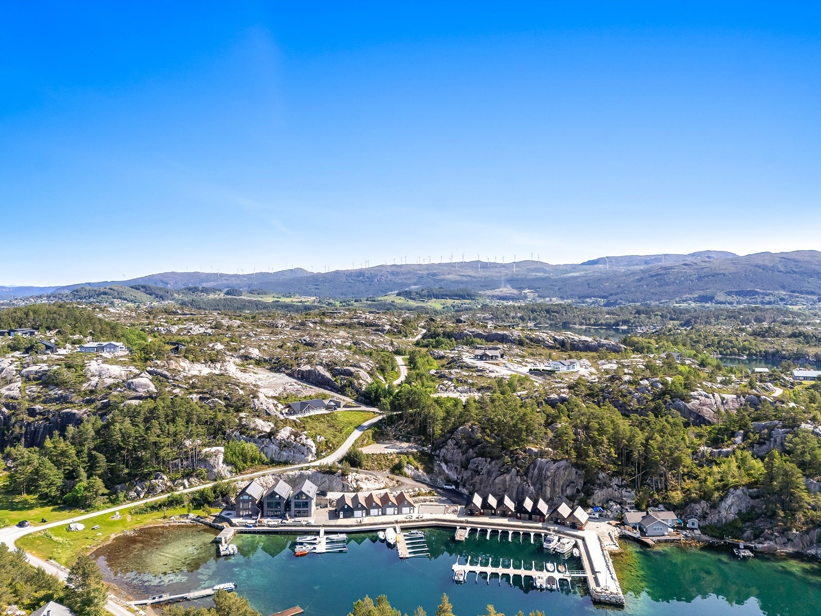 Fitjarfjellet kan by på aktiviteter igjennom hele året Galleribilde