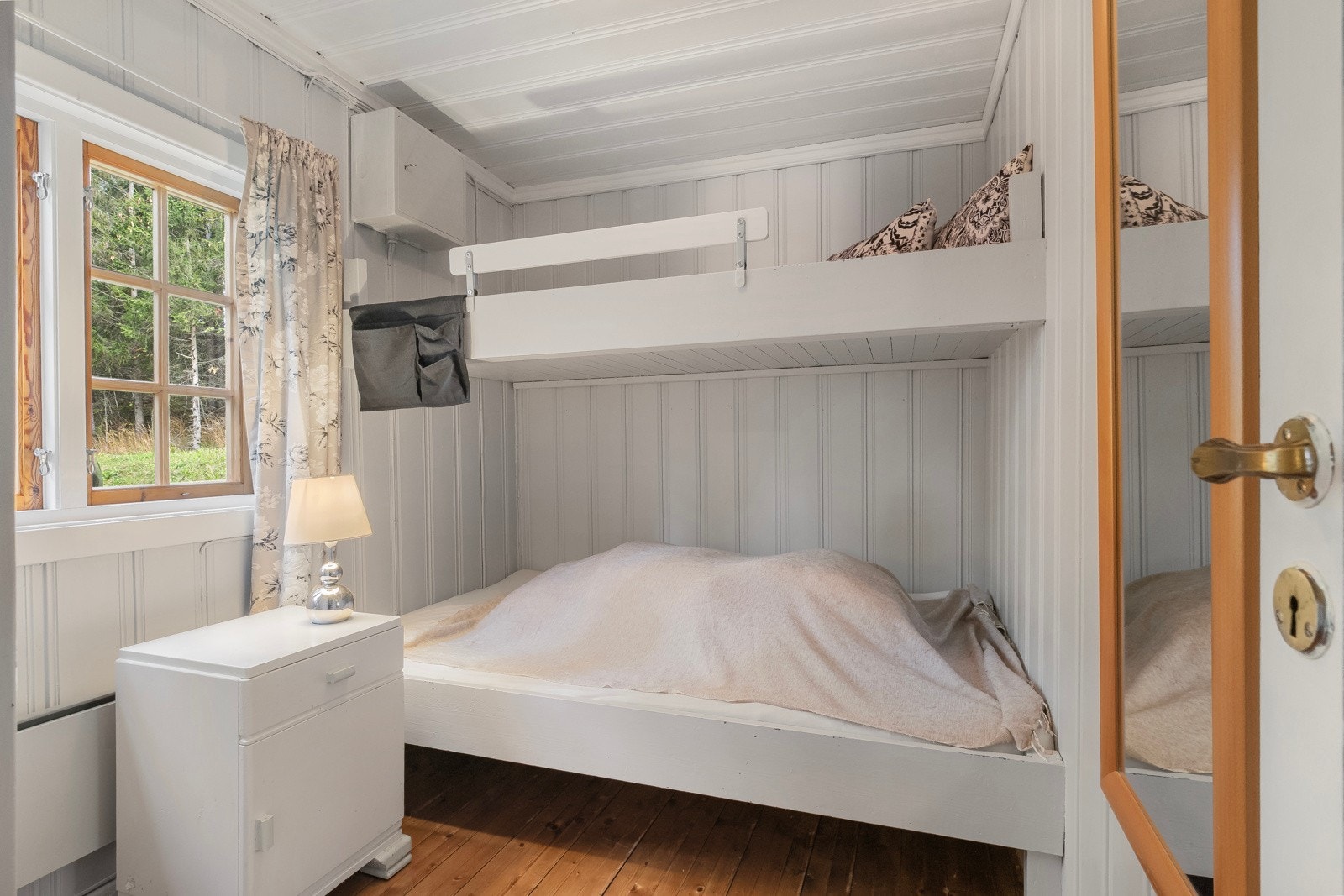 Hytta består av 2 soverom. Galleribilde