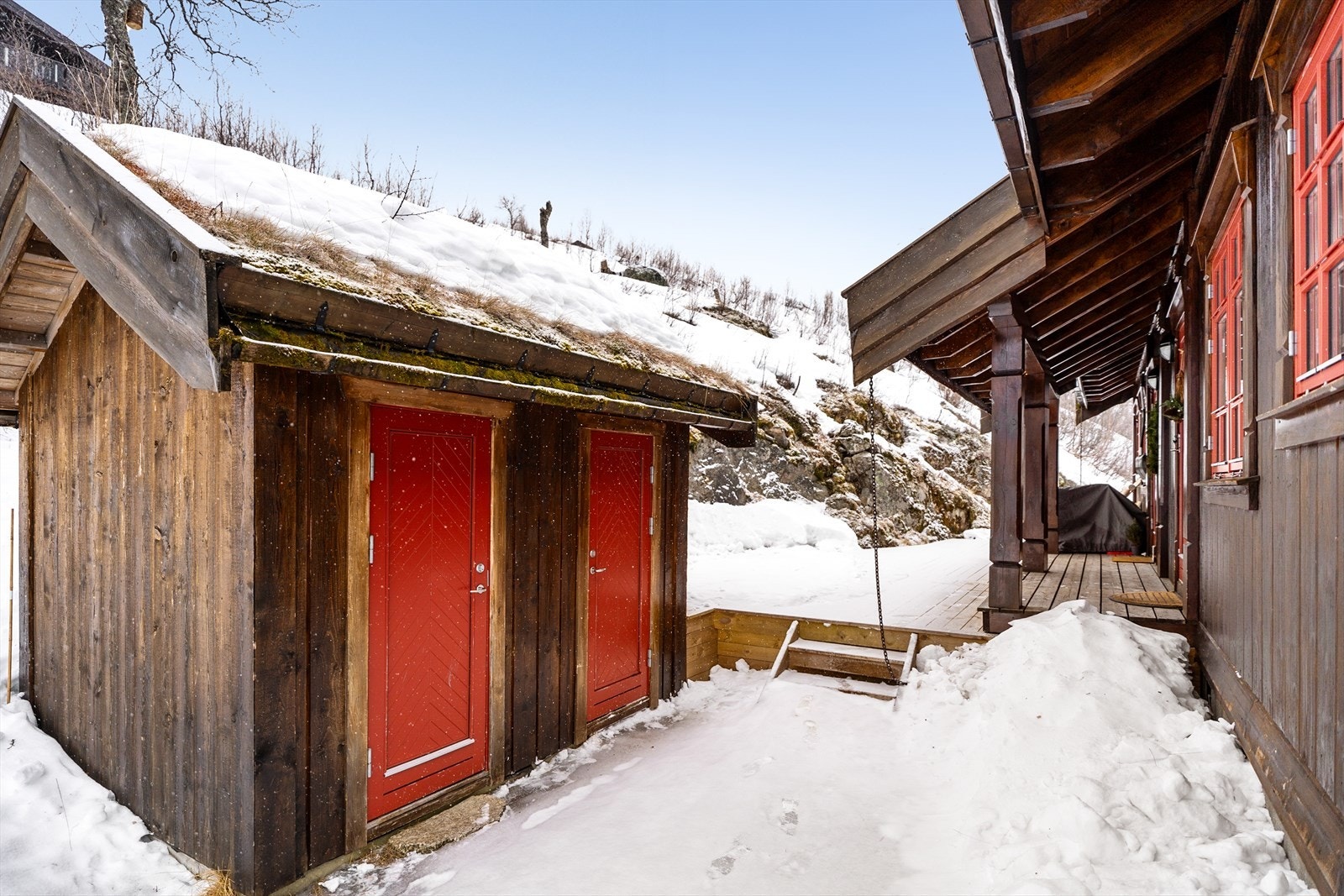 Utvendig sportsbod - Perfekt for oppbevaring av ski Galleribilde