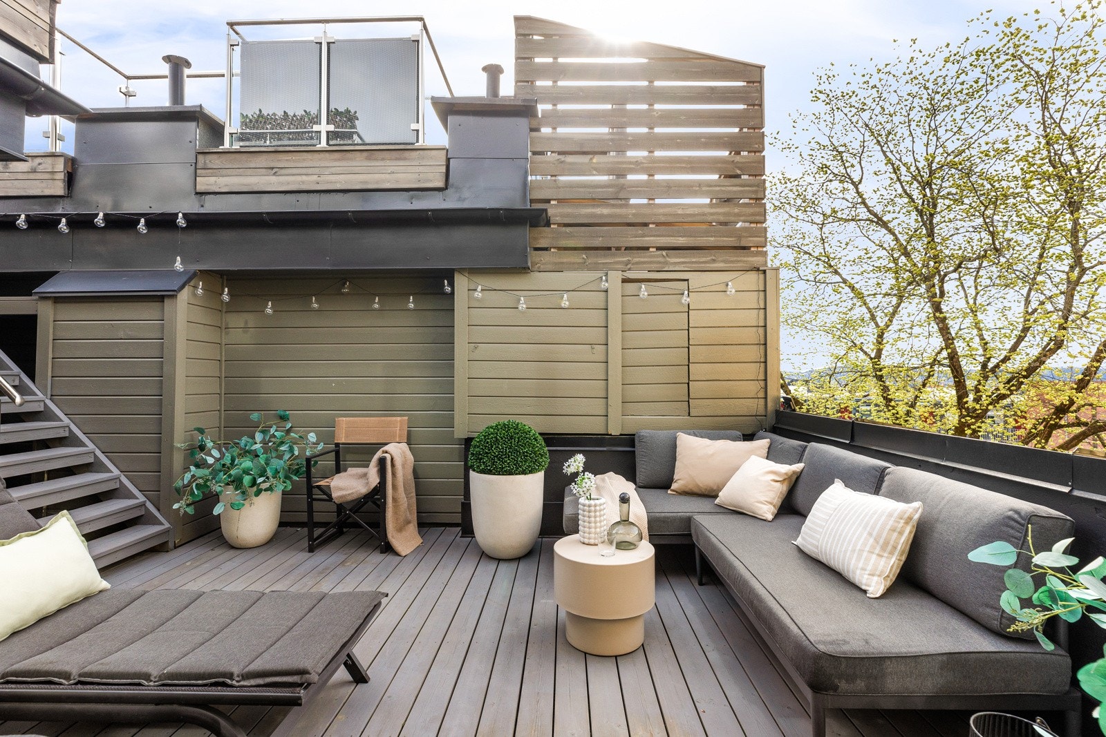 - Takterrasse med utgang fra spisestue - Galleribilde