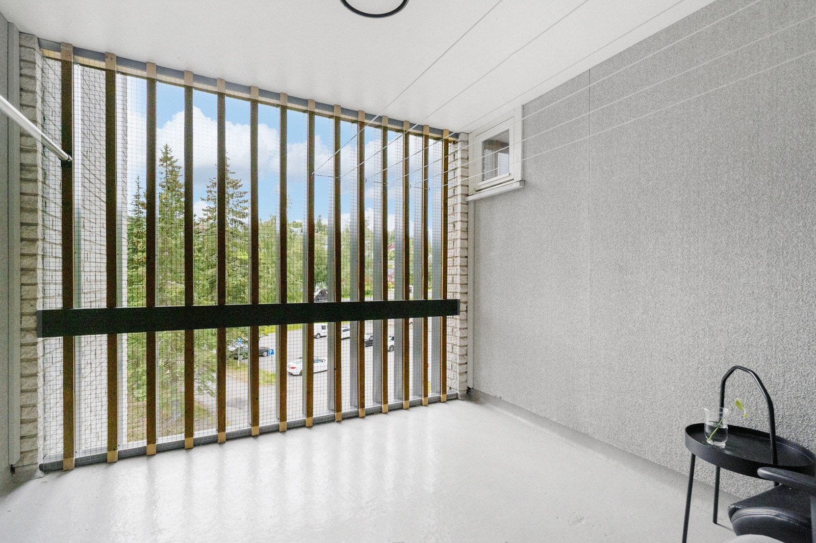 Felles tørkebalkong i gangen utenfor leilighetene Galleribilde