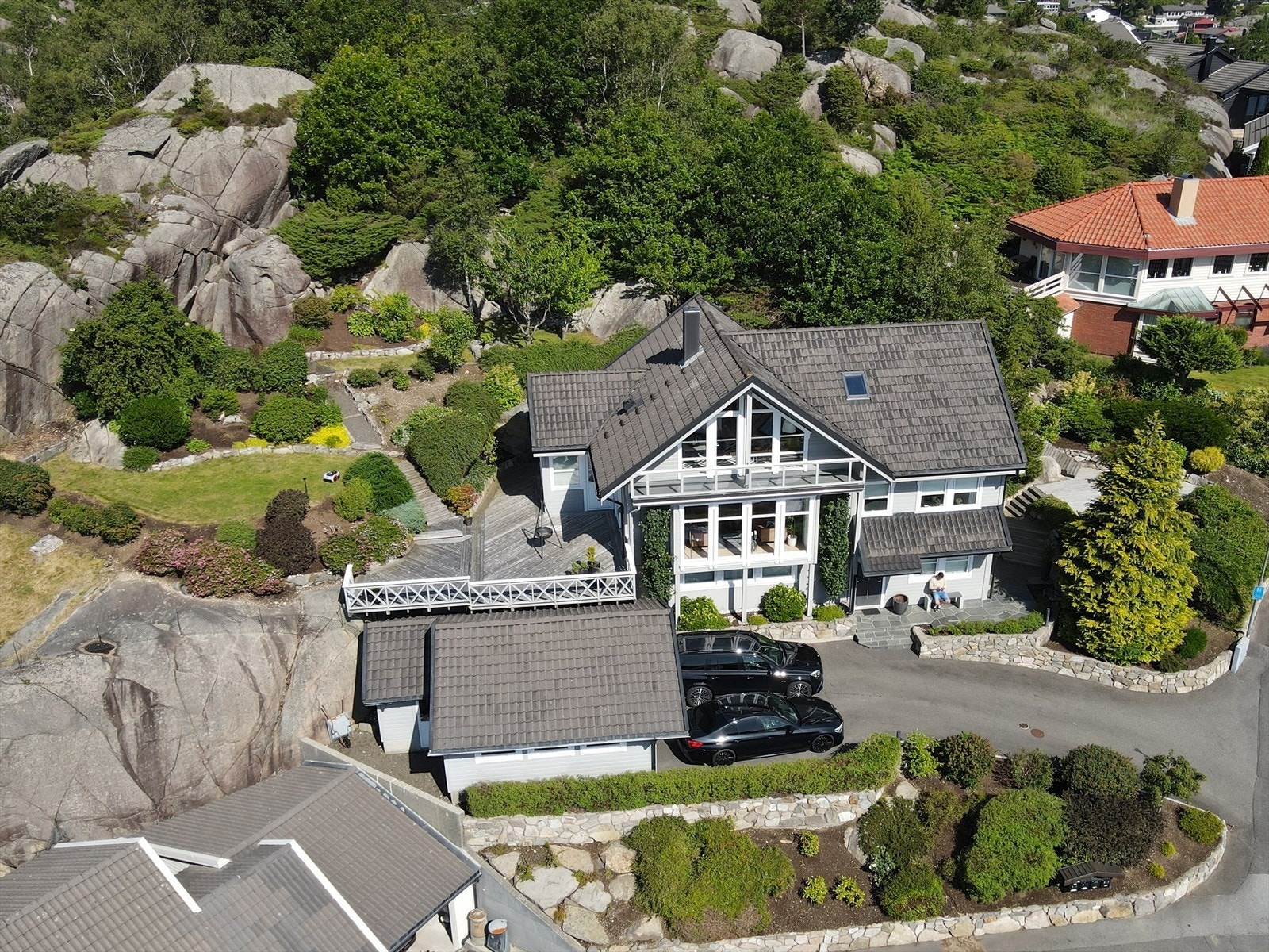 DNB Eiendom v/Johnny Nicolai Olsen har gleden av å presentere Skøyteveien 44! Galleribilde