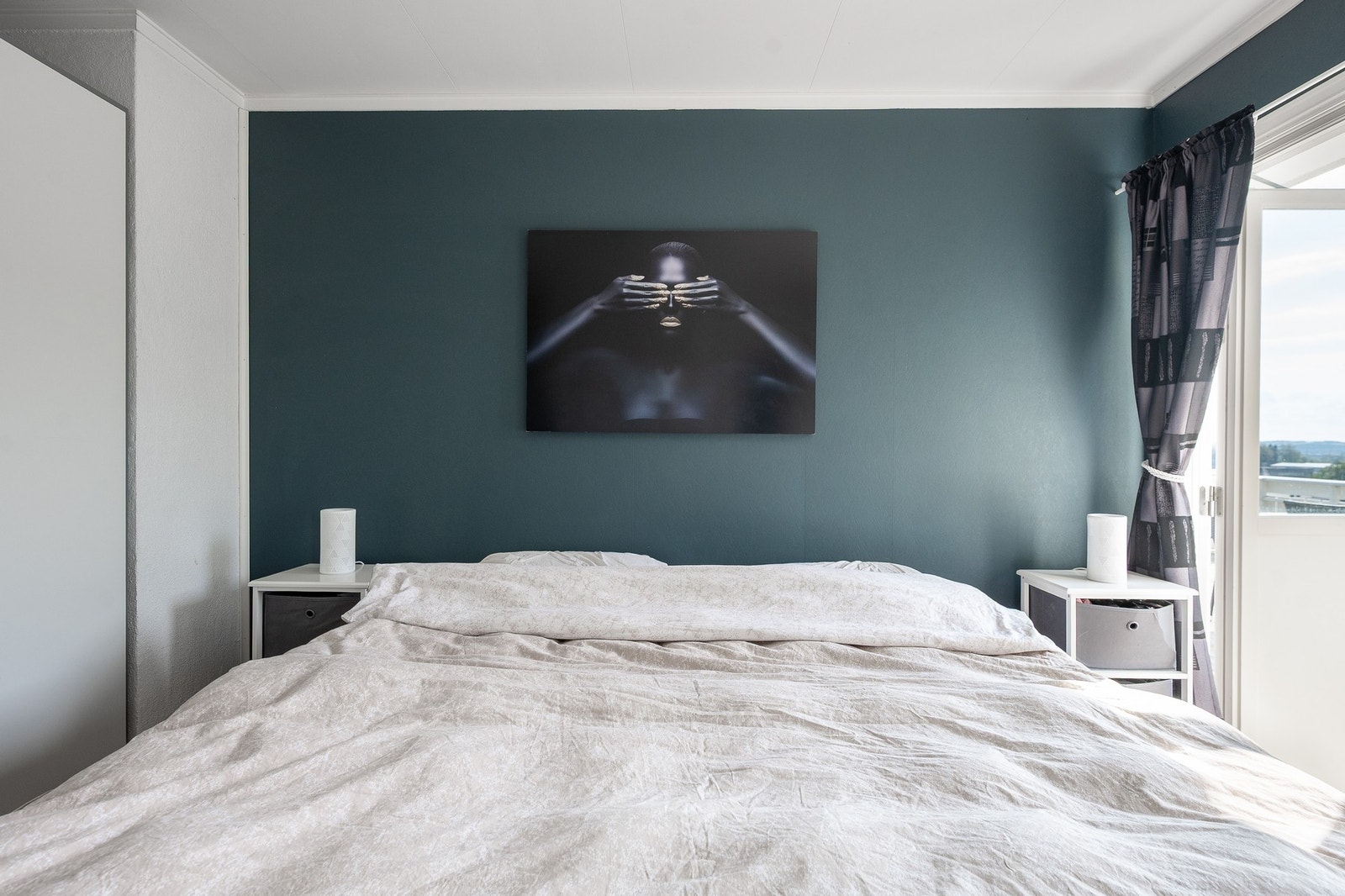 Det er garderobeplass på alle soverommene. Galleribilde