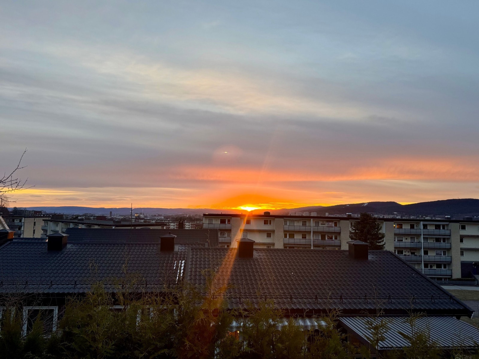 Her kan du oppleve magiske solnedganger fra din egen bolig Galleribilde