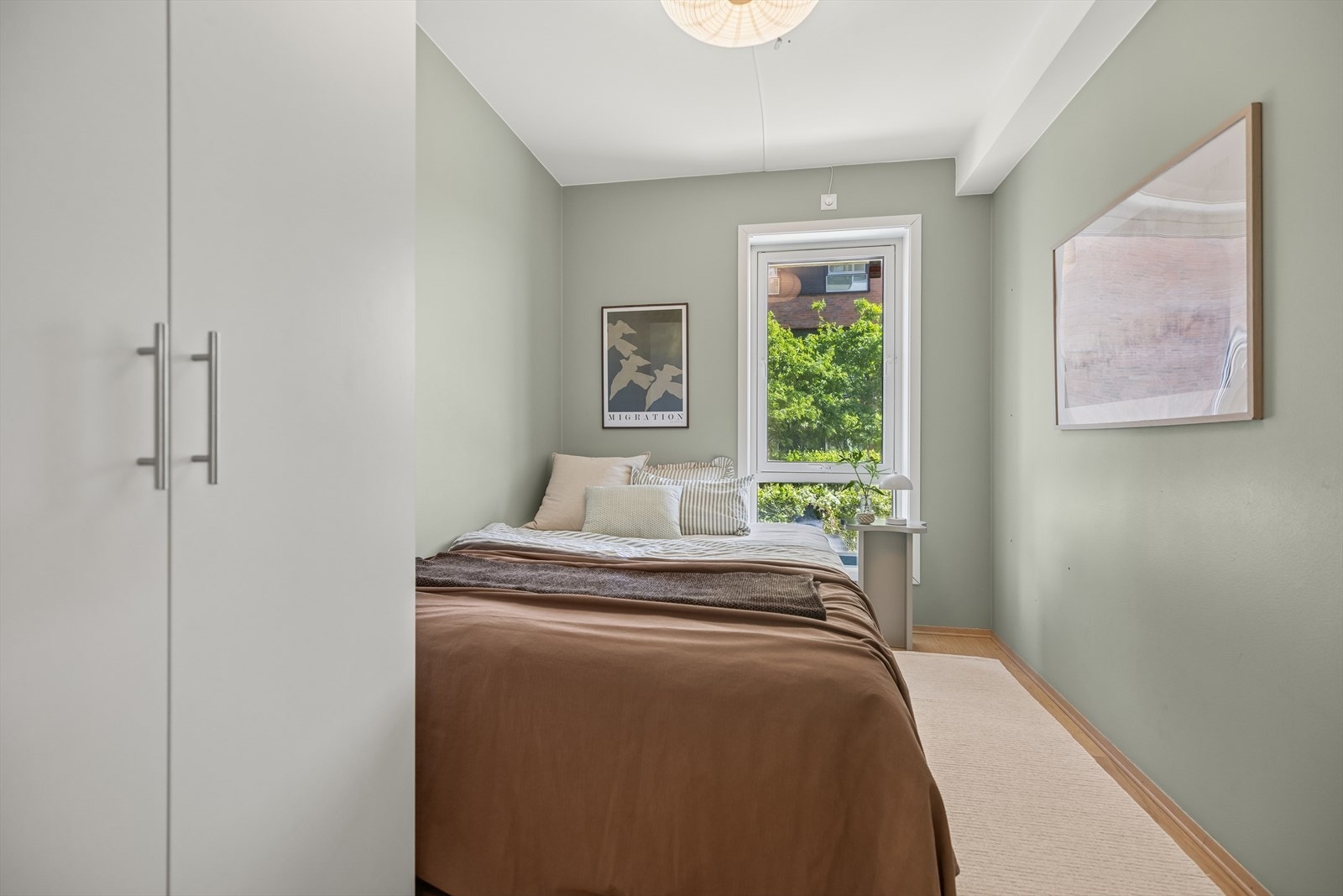 Soverom II er også av god størrelse. Plass til dobbeltseng og oppbevaring! Galleribilde