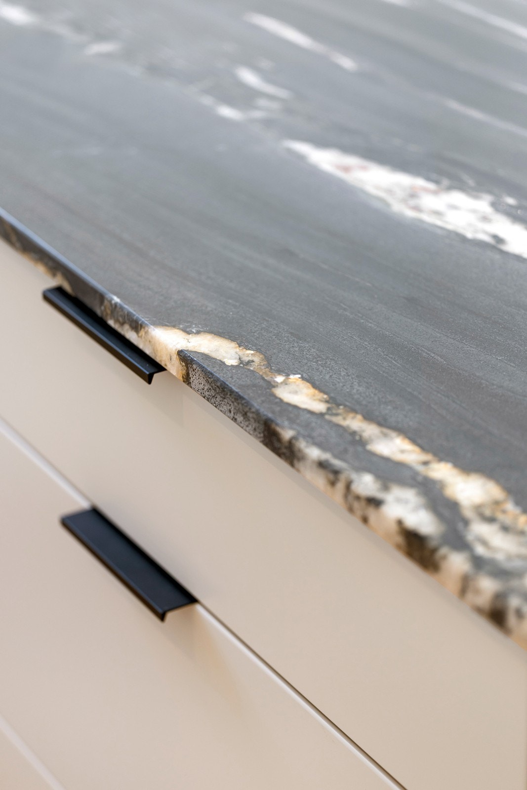 Påkostet stein benkeplate. Galleribilde