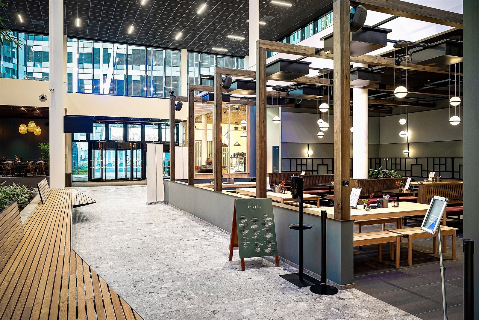 Et pulserende område hvor matopplevelser, sosiale møteplasser og treningsmuligheter er samlet på ett sted. Galleribilde