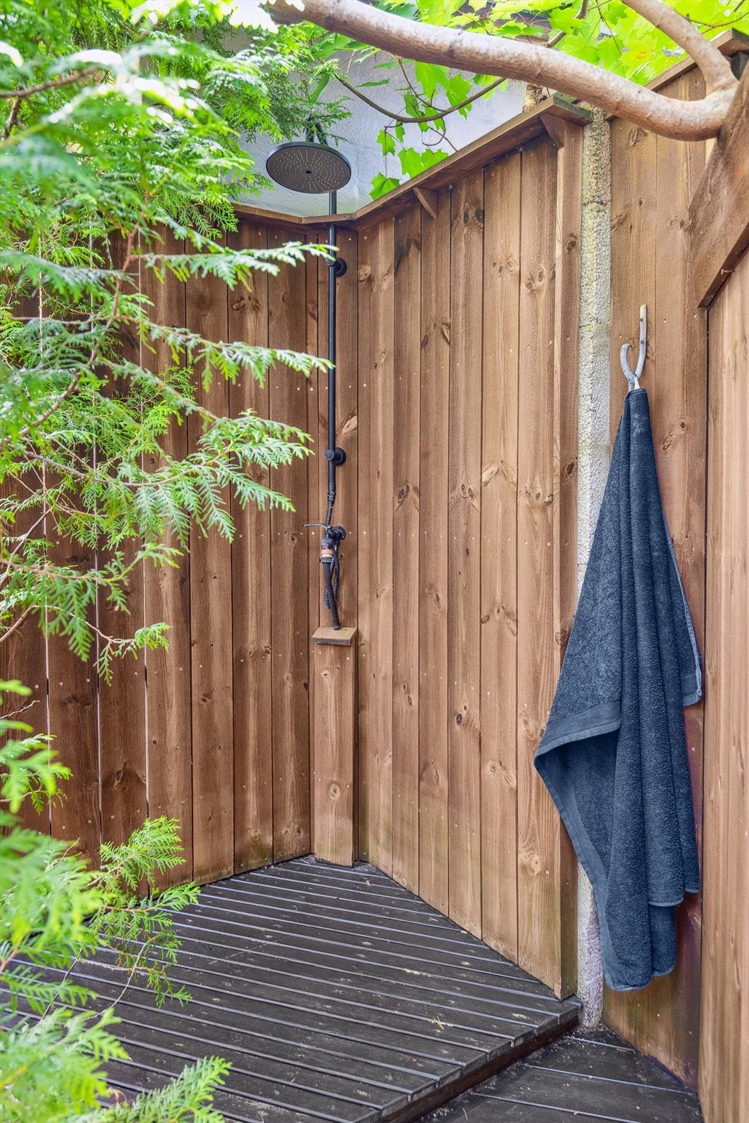 Herlig utedusj. Galleribilde