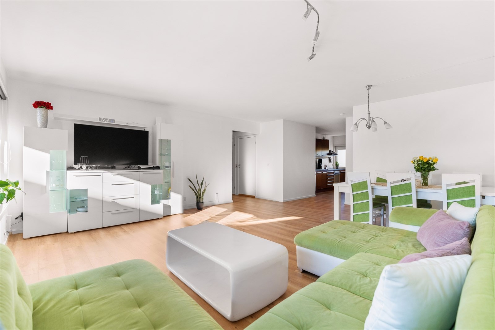 Leiligheten er veldig romslig - perfekt for barnefamilien! Galleribilde