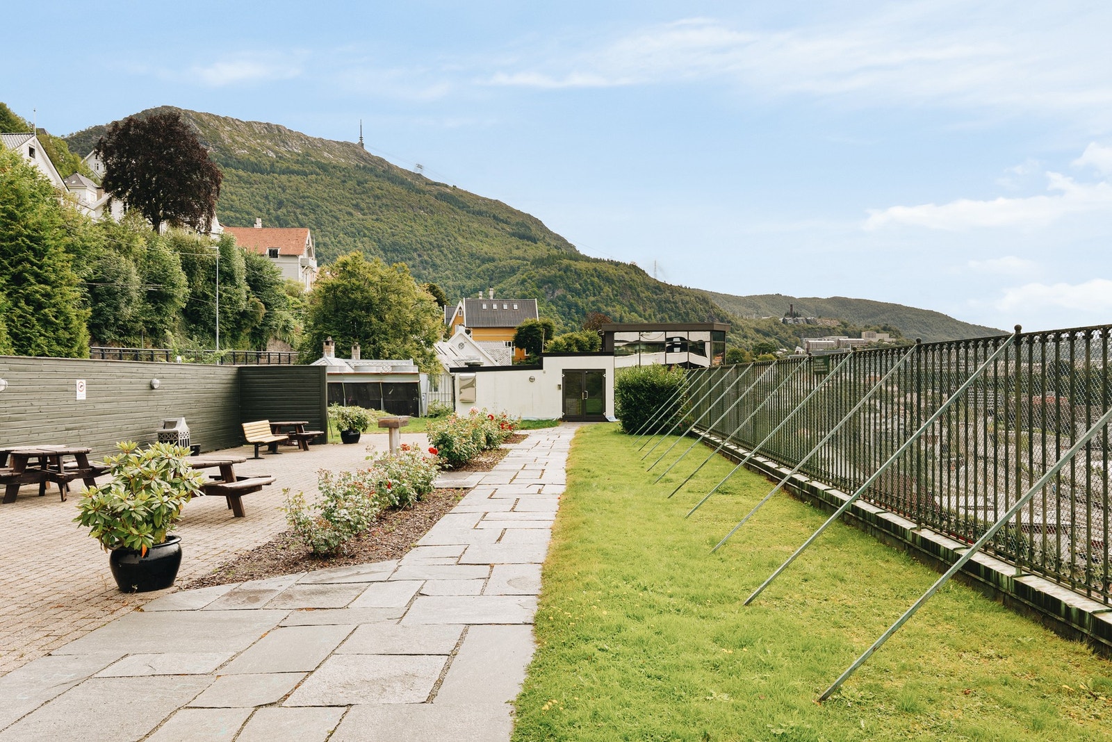 Fantastisk utsikt mot Ulrikken. Galleribilde