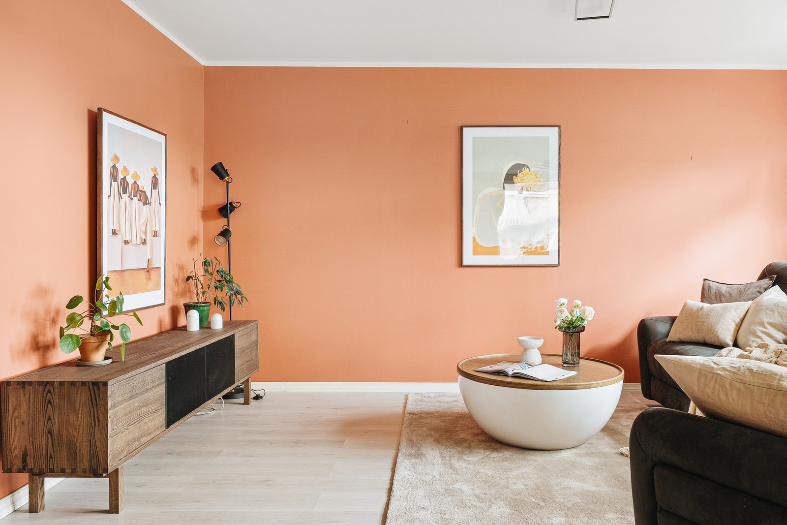 God plass til mediemøblement. Galleribilde