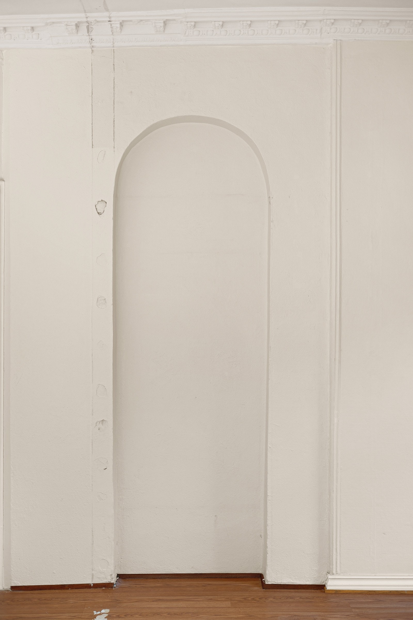 I stuen er det et pipeløp med mulighet for å installere vedovn. Galleribilde