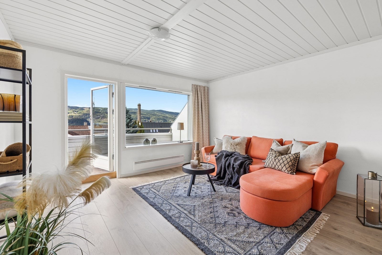 DNB Eiendom v/Merete Fjeldavlie presenterer en innbydende eierleilighet med ettertraktet beliggenhet i sentrum Galleribilde