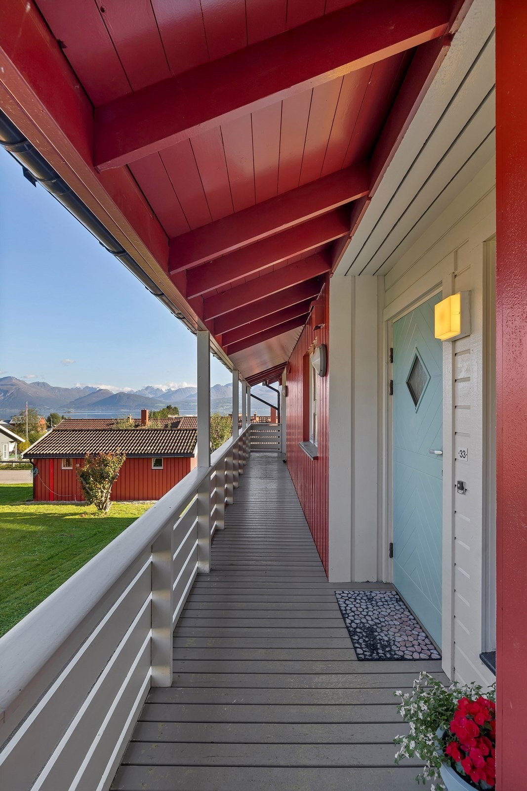 Takoverbygget svalgang Galleribilde