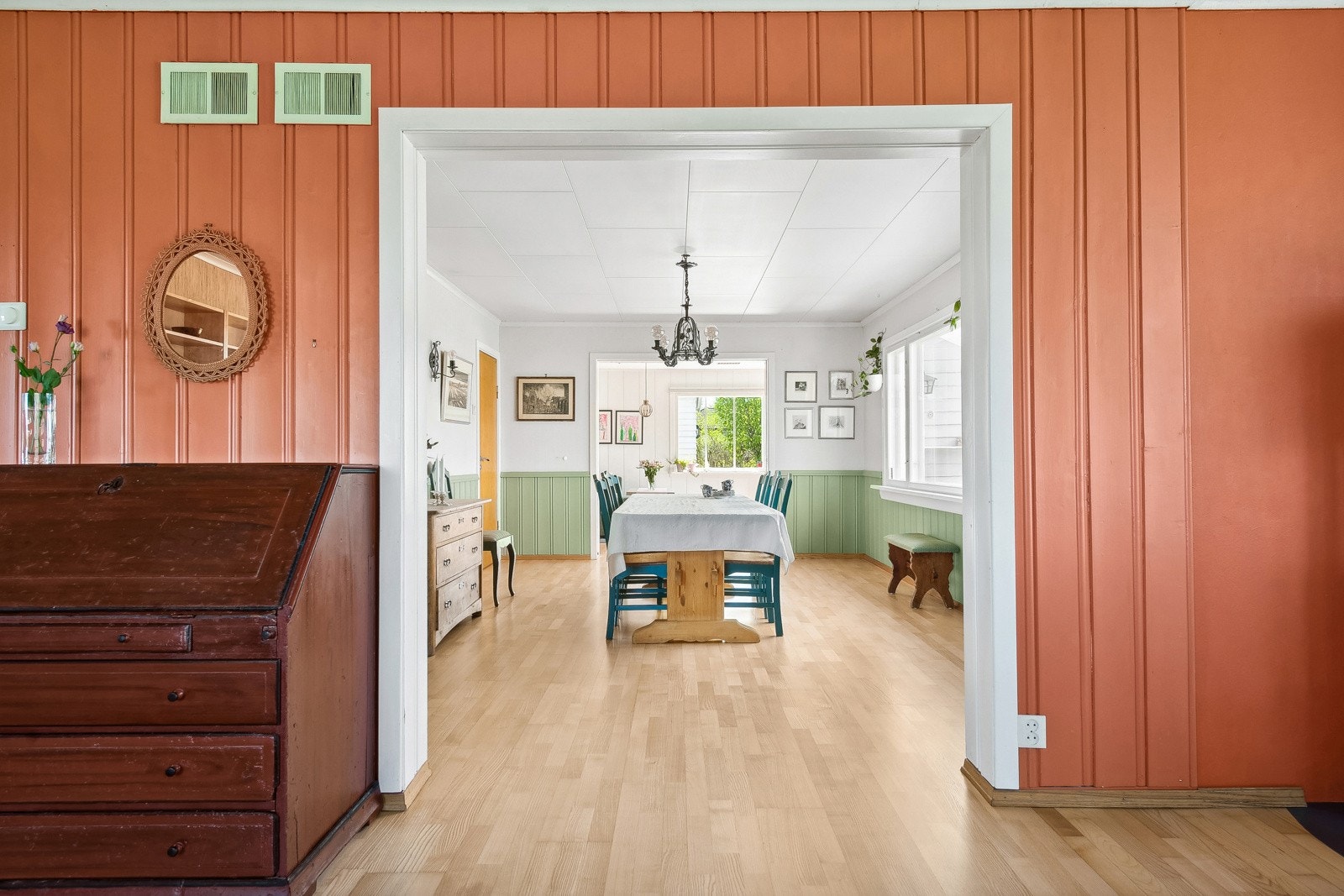 Flere stuer byr på ulike innredningsmuligheter, her kan du tilpasse boligen etter ditt behov. Galleribilde