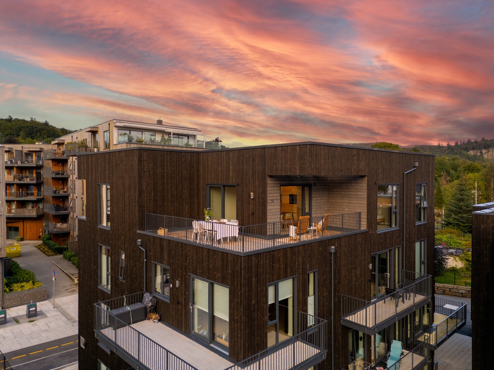 Terrassen måles til 25 kvm. Galleribilde