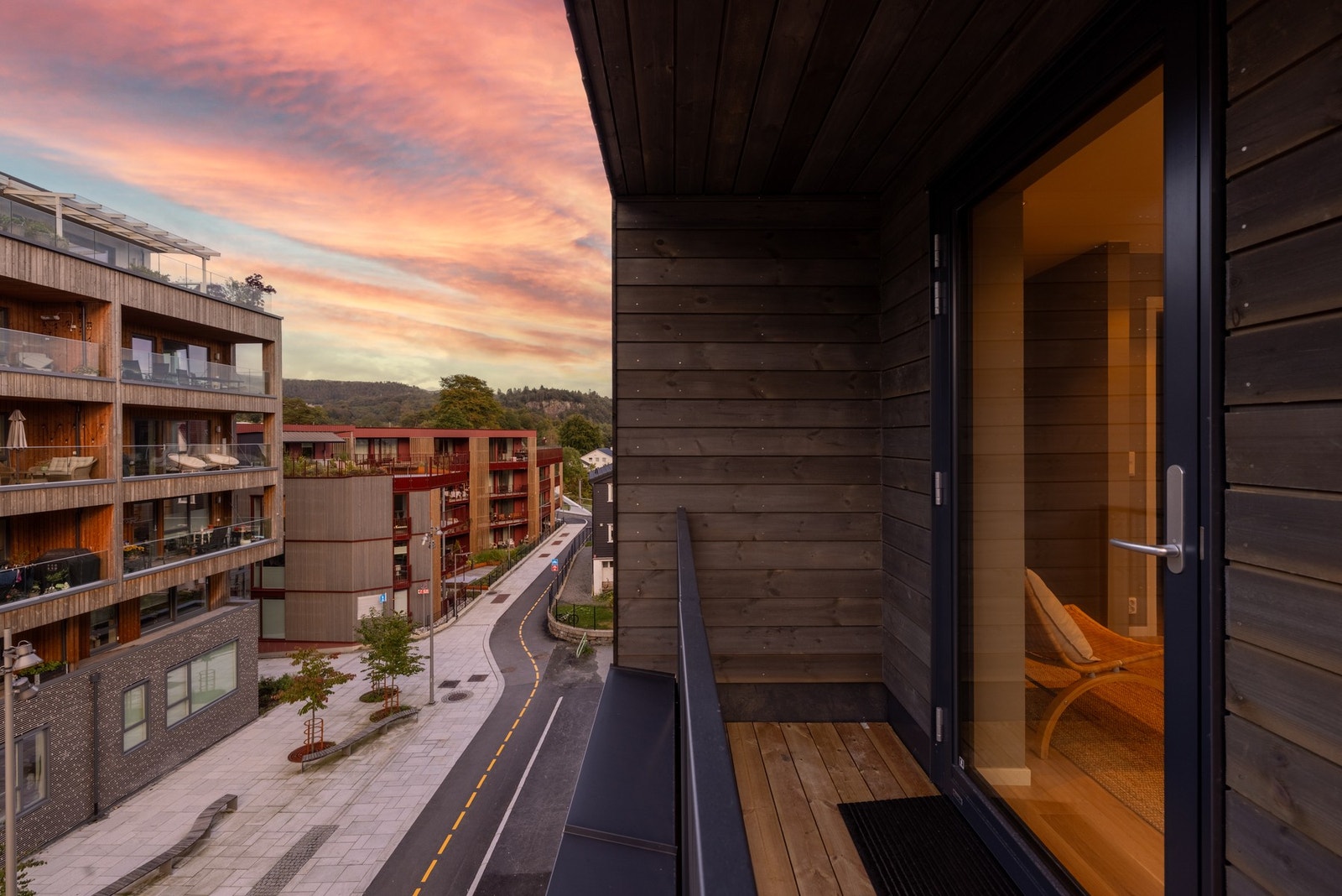 Her kan man møblere med en koselig sittegruppe og nyte fine dager. Galleribilde