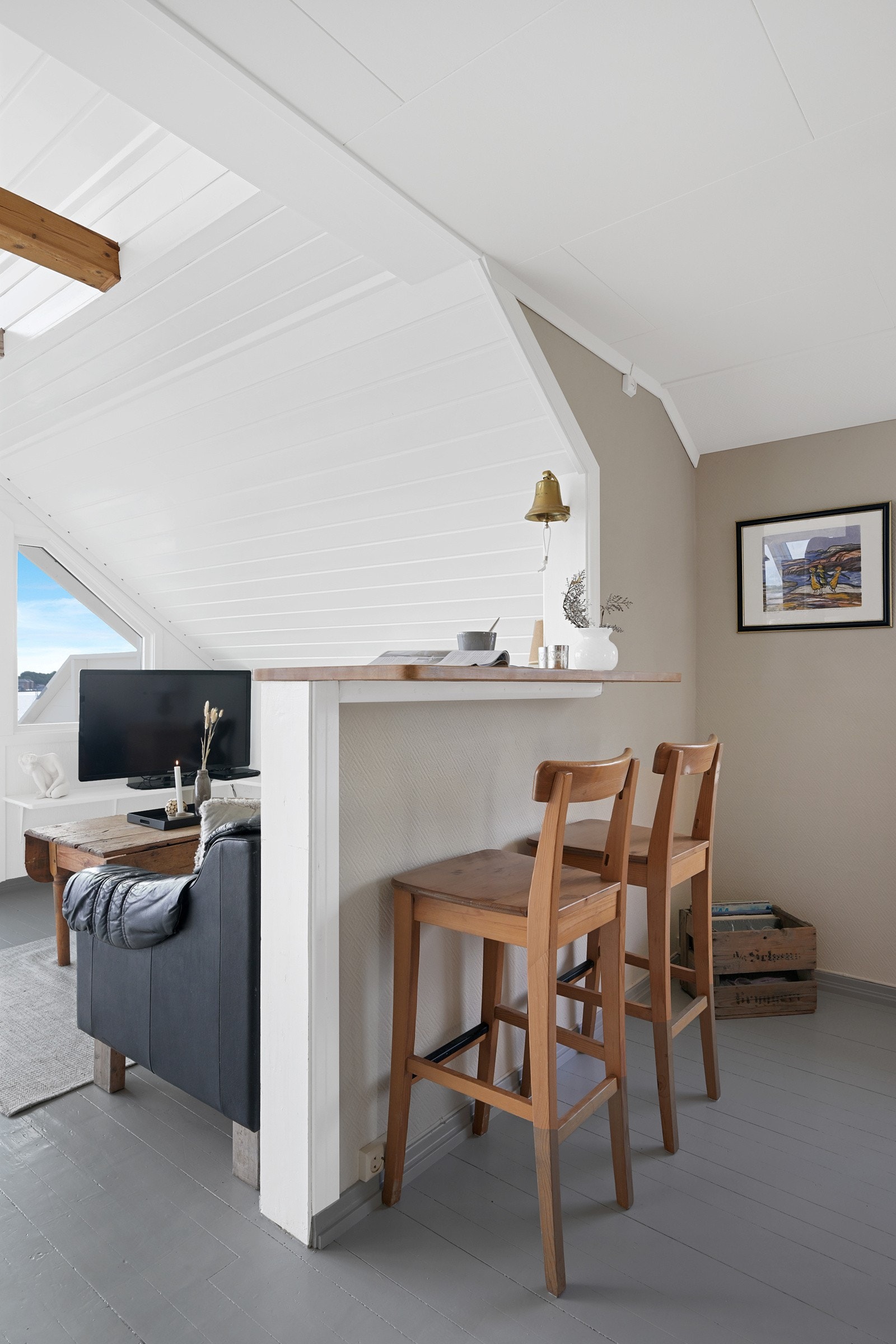 Barløsning i tilknytning til stue/kjøkken Galleribilde