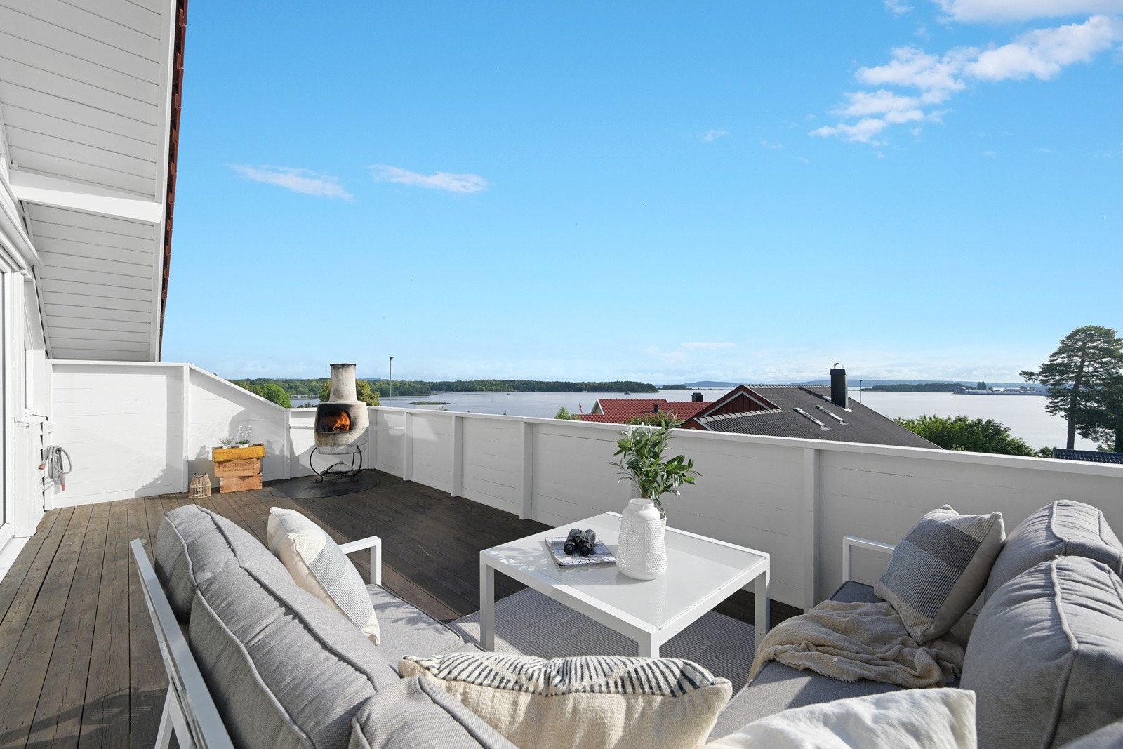 Et fint sted for vakre soloppganger og dagens første kaffekopp.... Galleribilde