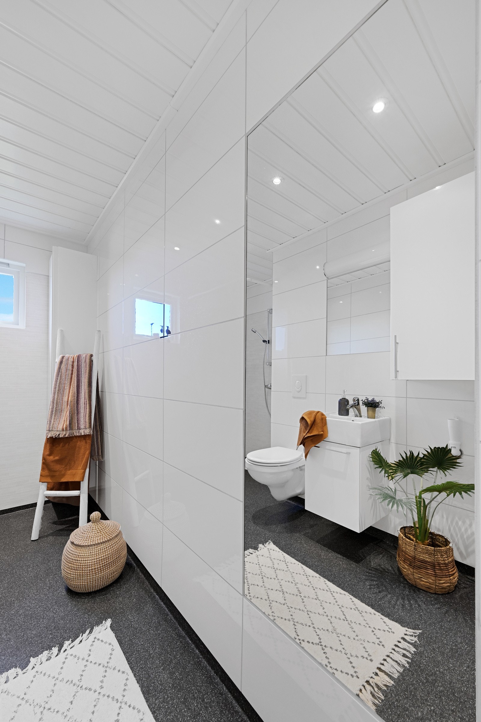 Bad 1. etasje Galleribilde