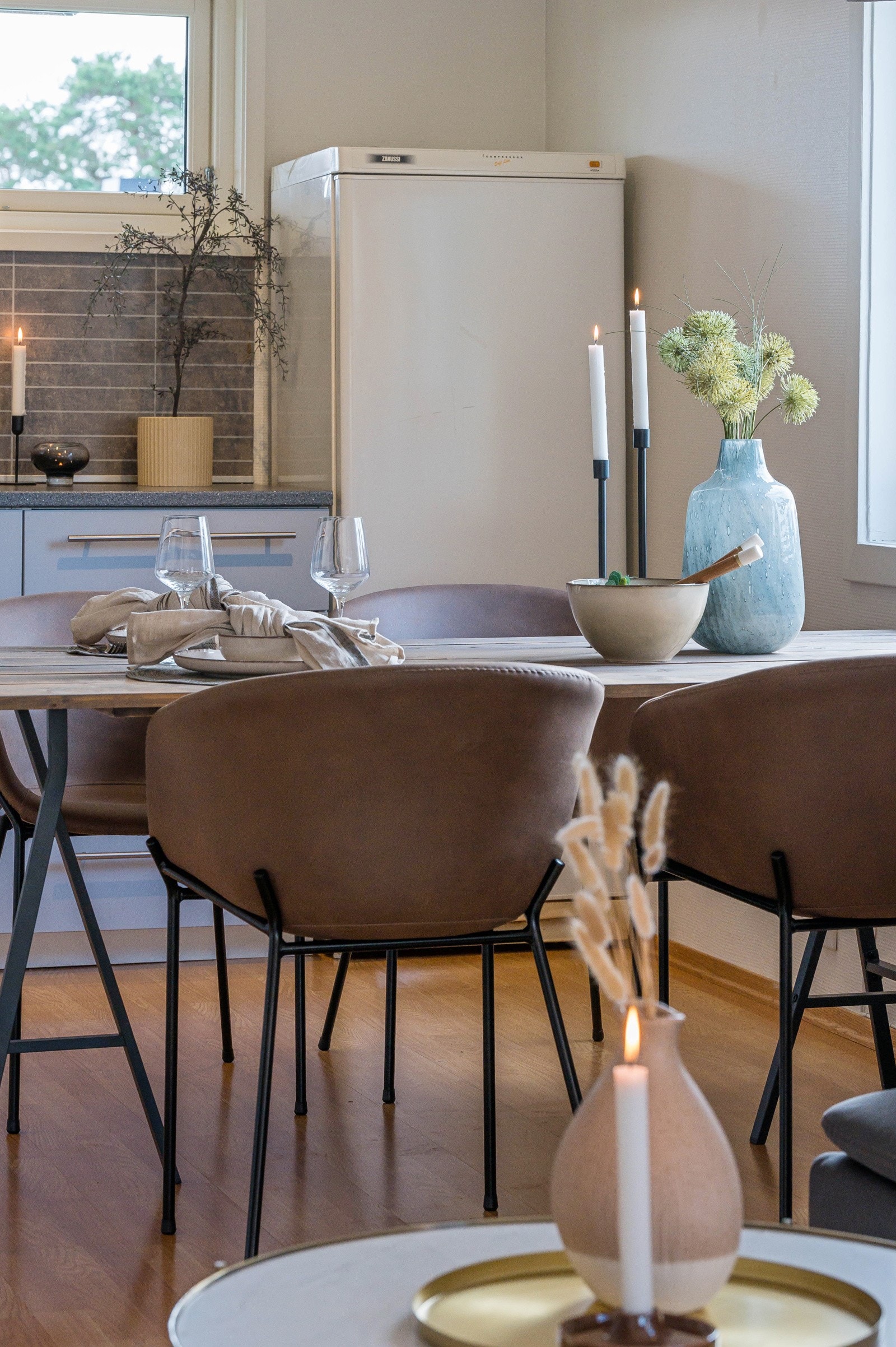 Velkommen til bords i Selvikveien Galleribilde