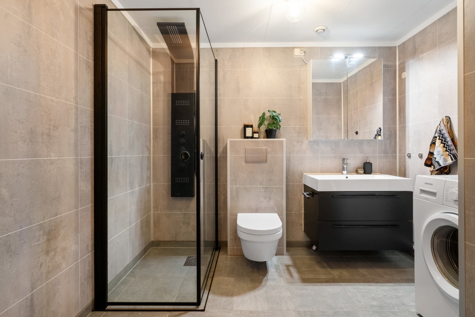 Moderne bad som ble totalrenovert i 2017. Galleribilde