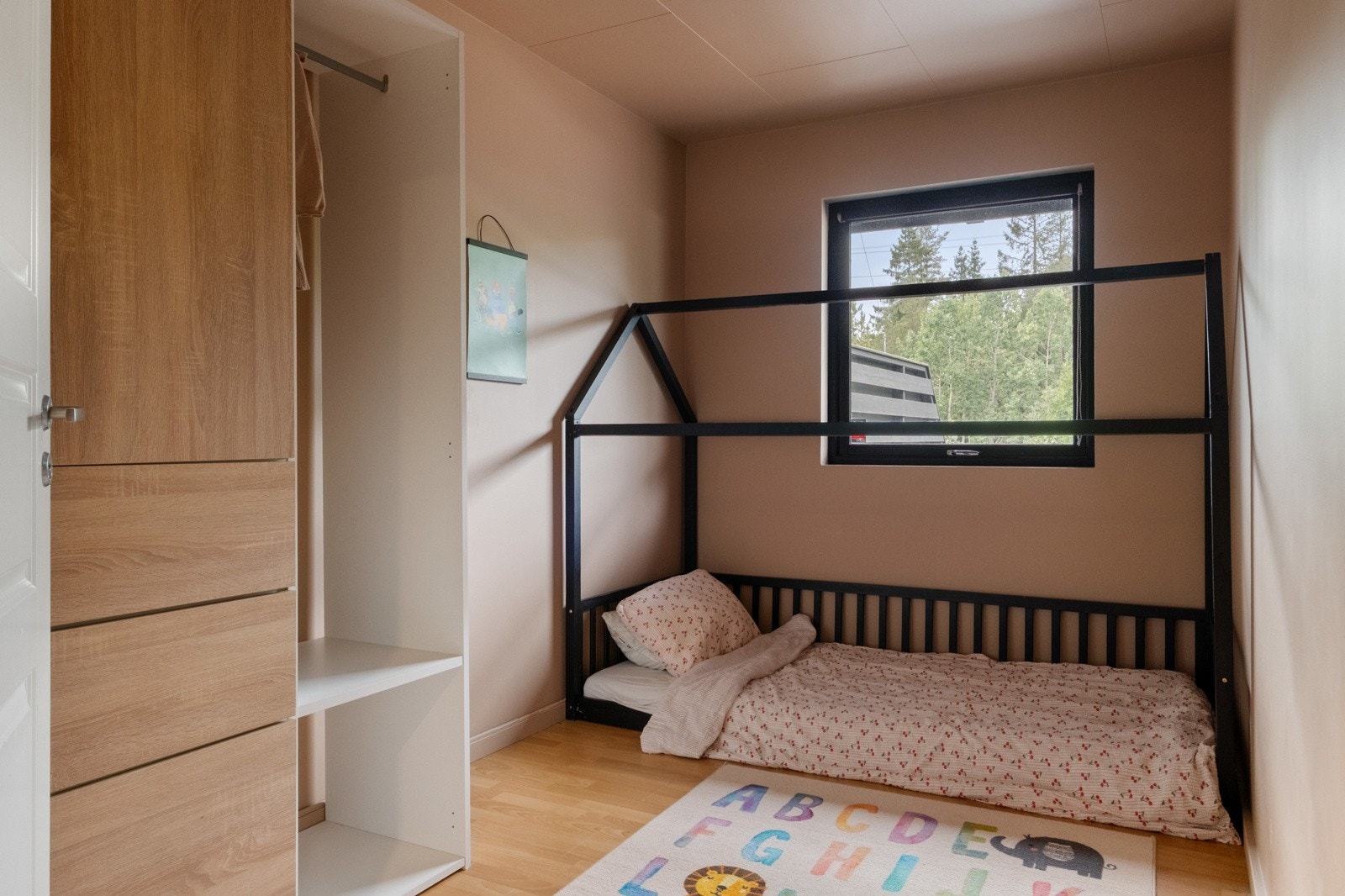 Barnerom nummer 1. Galleribilde