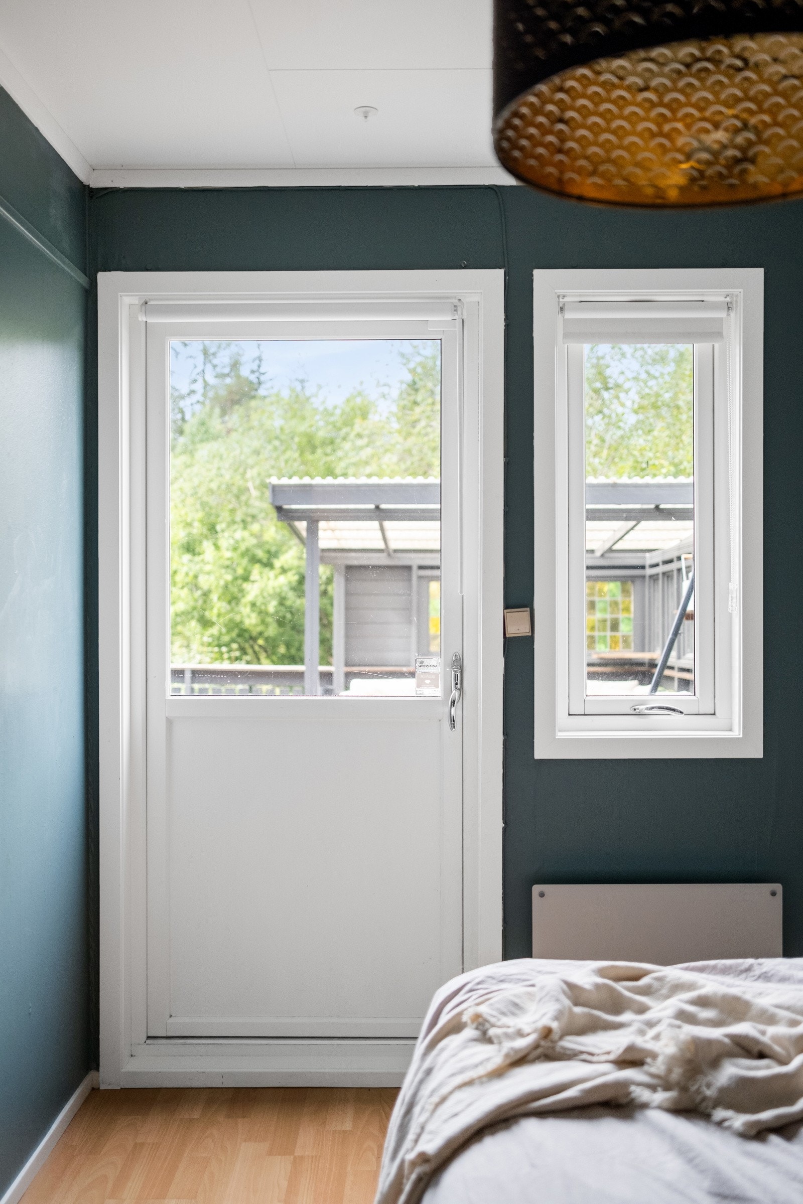 Adkomst til terrassen på baksiden av boligen. Galleribilde