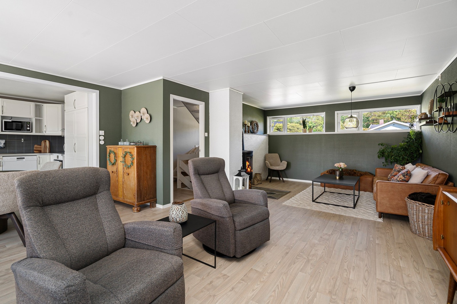 Stue. Her har man flere møbleringmuligheter. Galleribilde