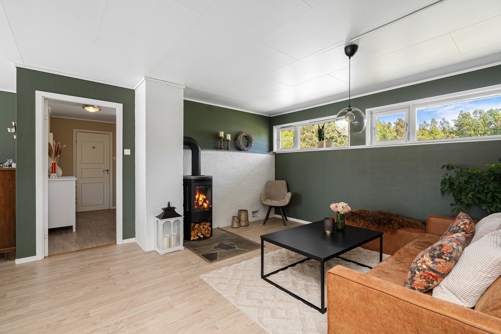 Stue. Koselig vedovn til bruk på ekstra kalde vinterdager. Galleribilde