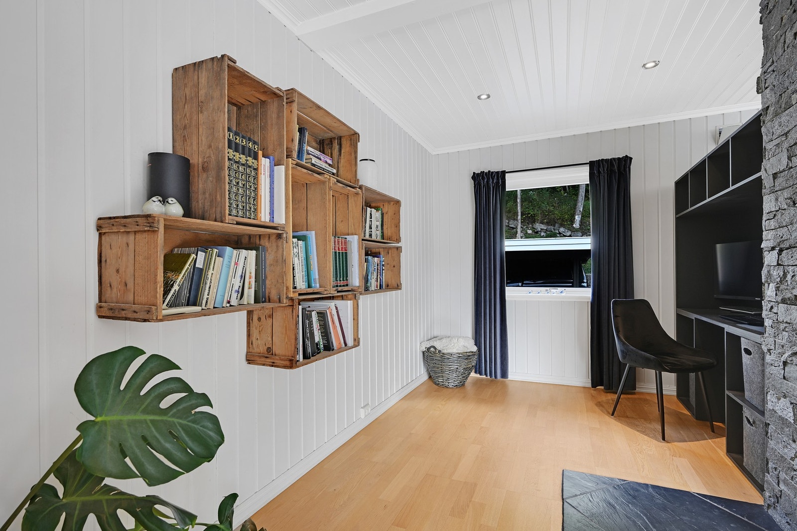 Praktisk kontor-krok i stuen Galleribilde