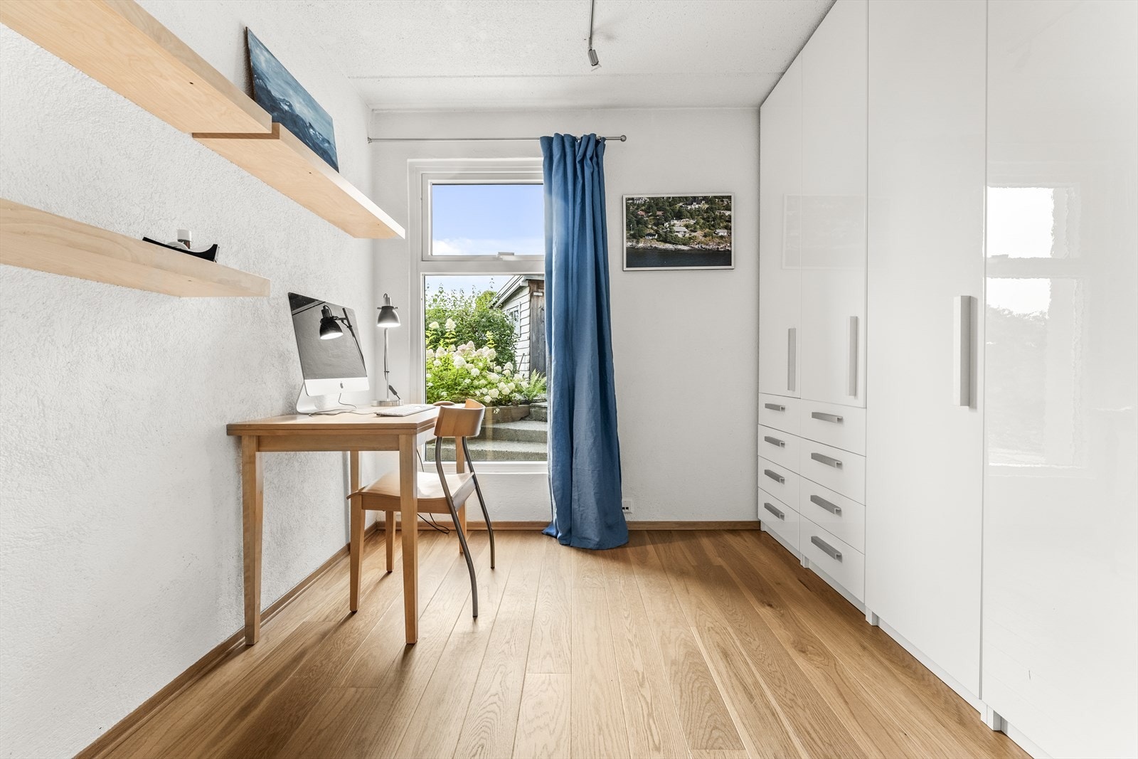 Soverom III - her benyttet som kontor Galleribilde