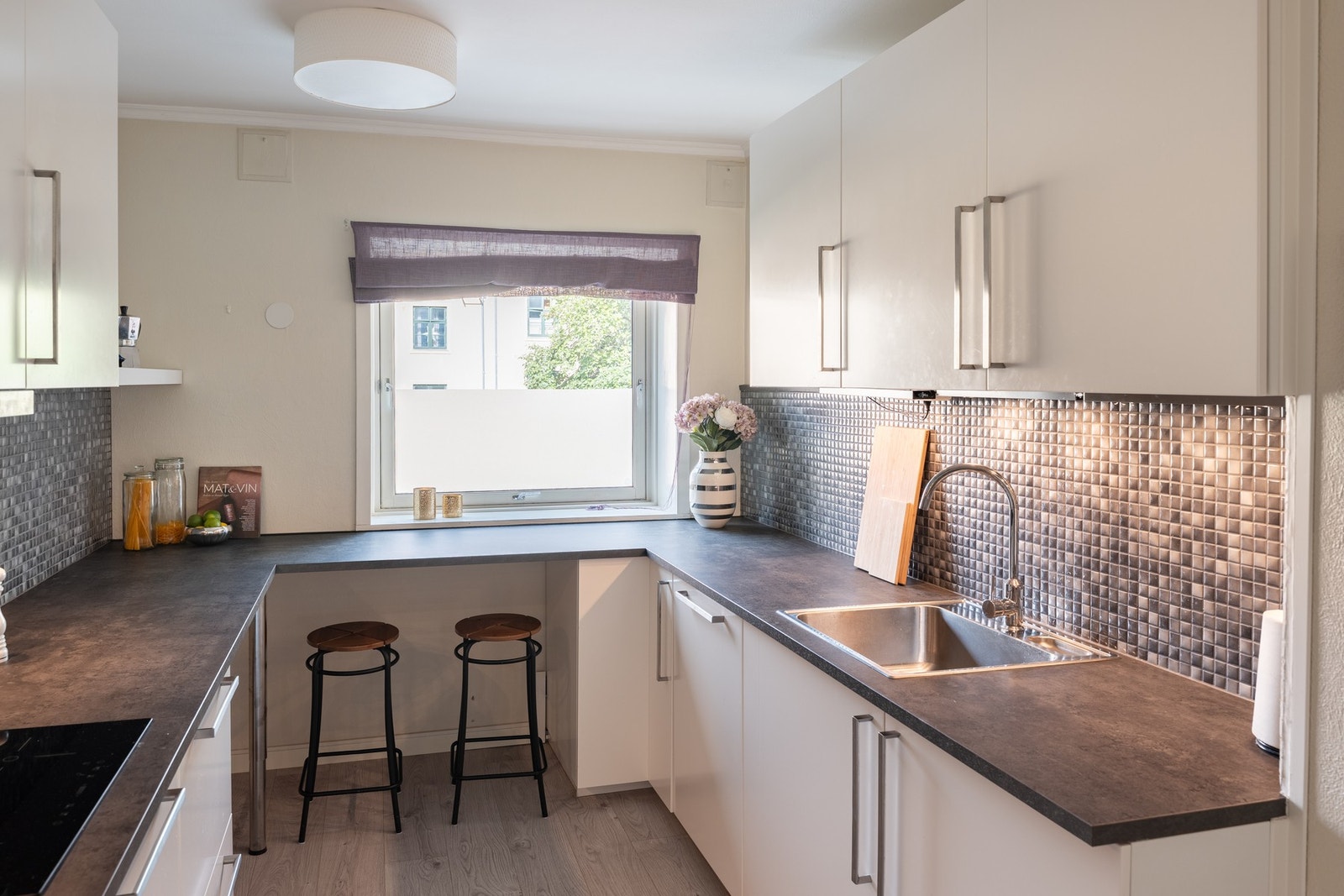 Kjøkkenet ble pusset opp i 2016. Galleribilde