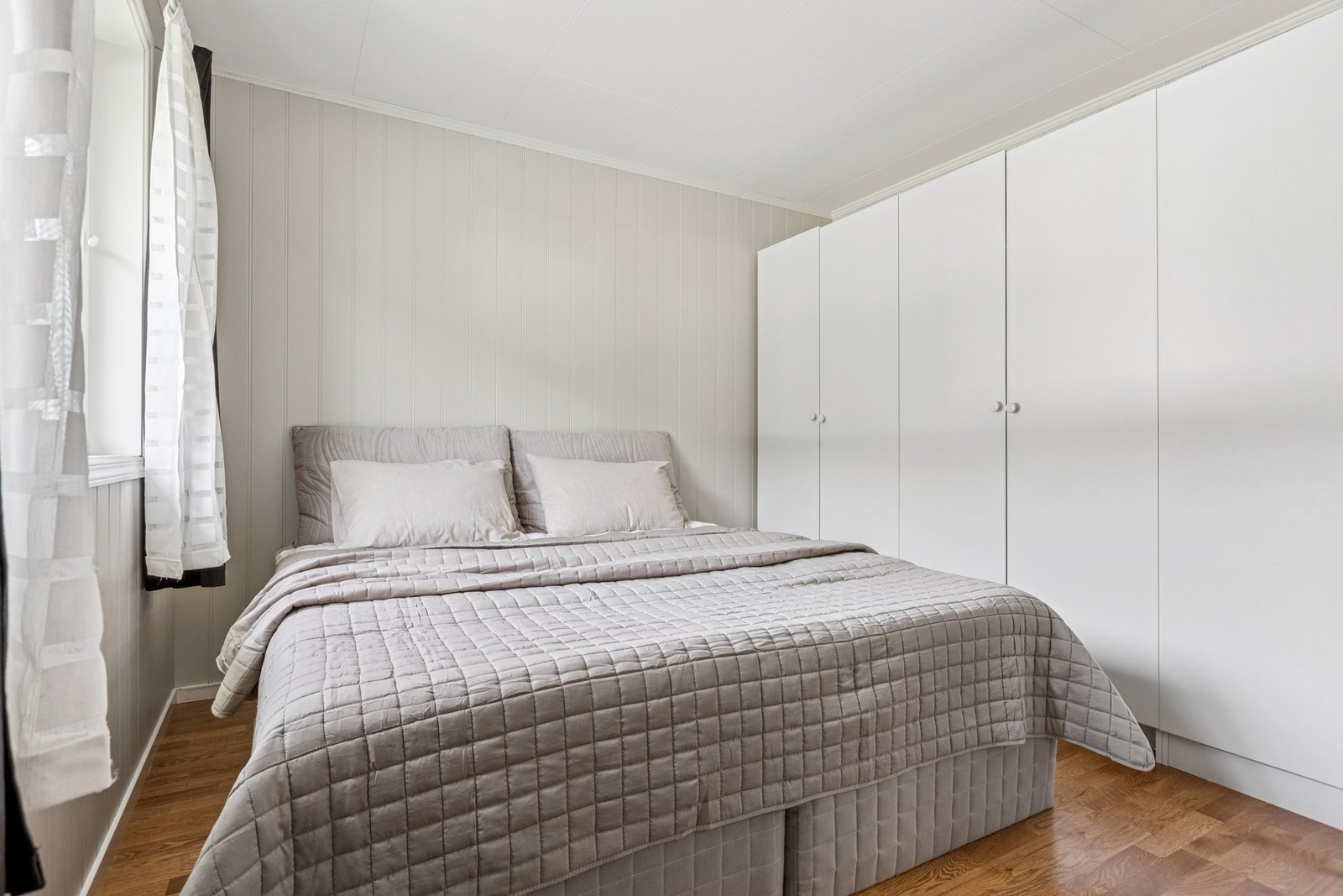 Leiligheten har to romslige soverom. Galleribilde