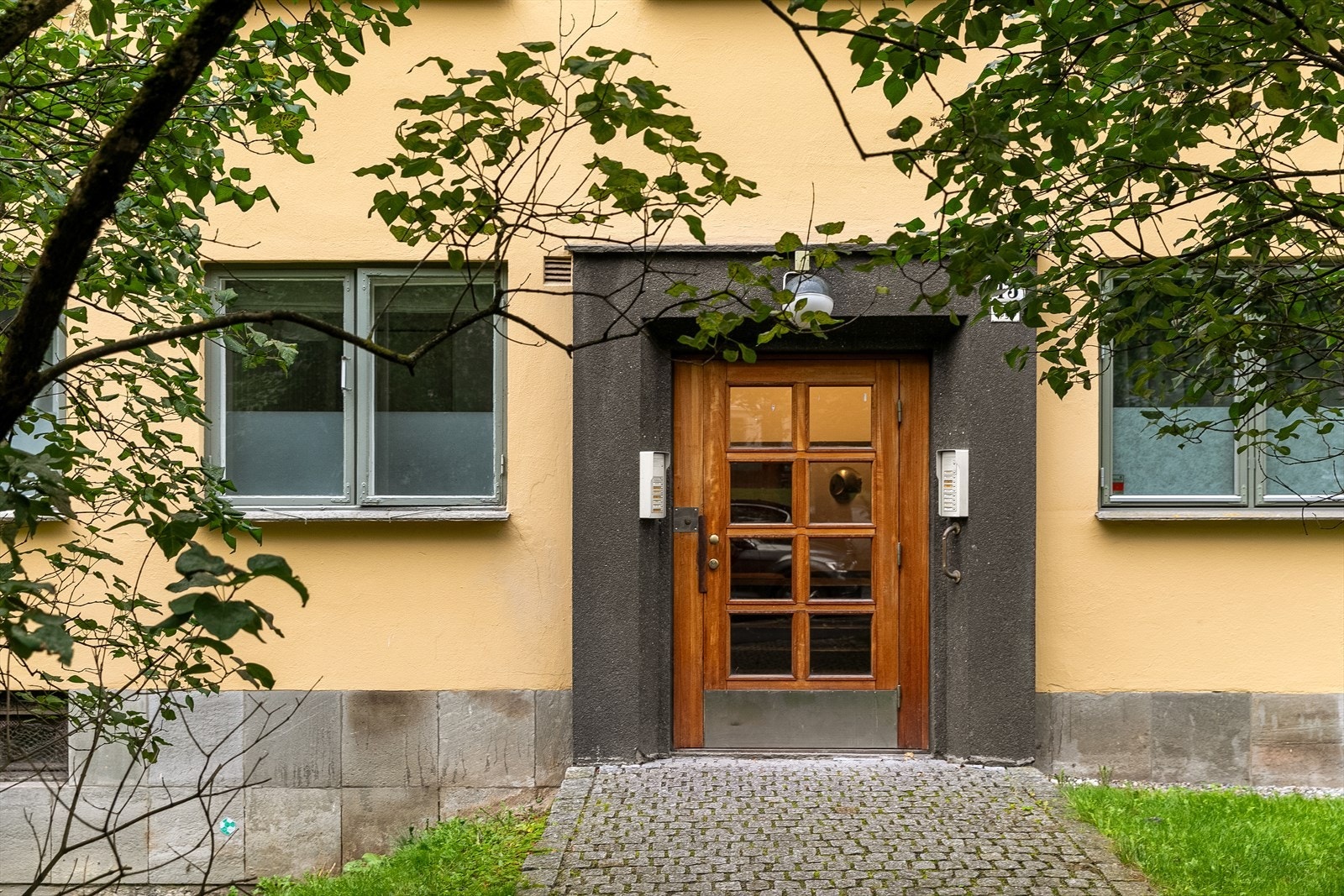 Leiligheten ligger i et representativ og attraktivt bygg. Galleribilde