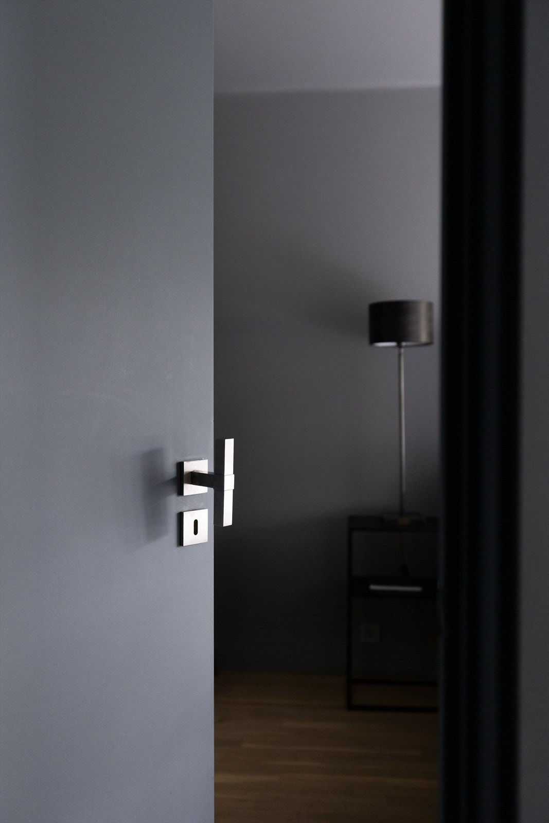 Dørklinker fra Formani i hele leiligheten. Galleribilde