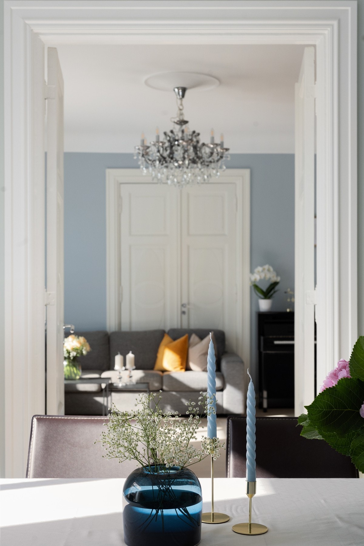 Leiligheten har en klassisk planløsning med mulighet for tre stuer på rekke og rad. Galleribilde