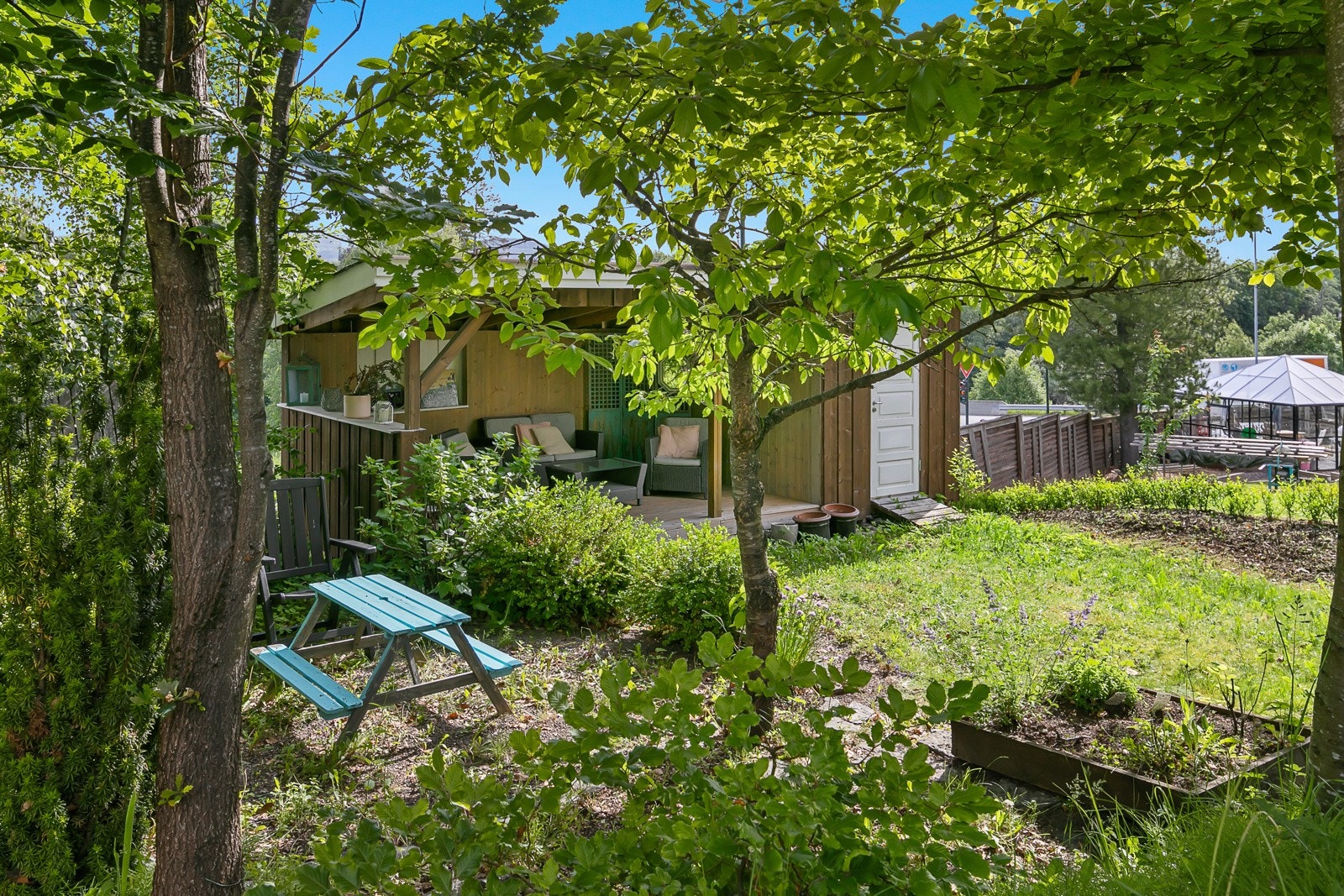 Egen hage Galleribilde