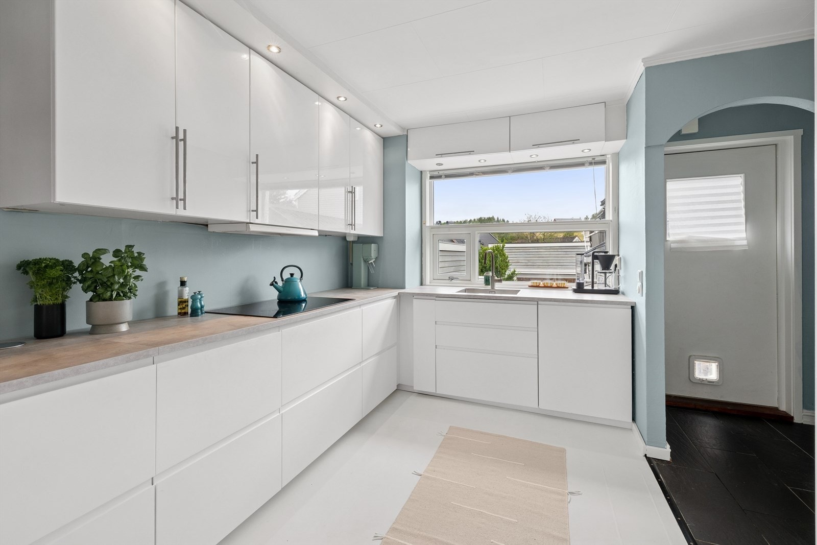 Flott og moderne kjøkken som ble pusset opp i 2020! Galleribilde