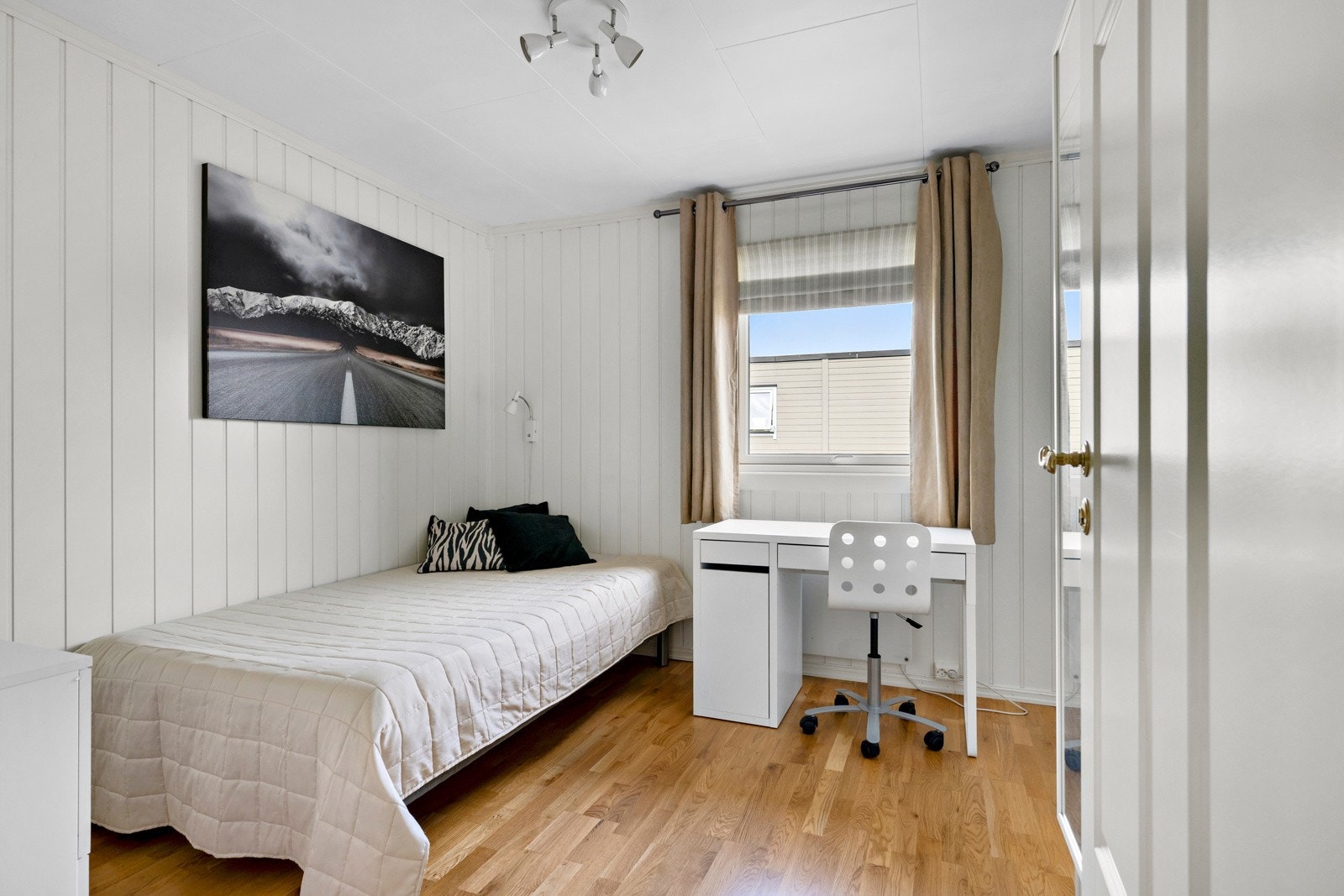 Soverom 2. Galleribilde