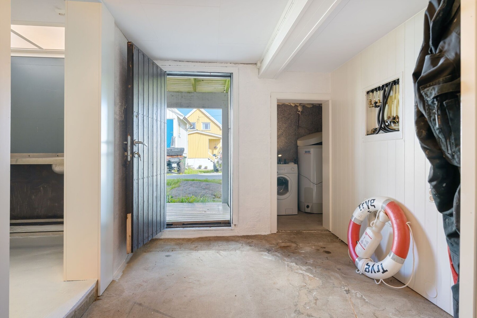 Inngang underetasjen. Galleribilde