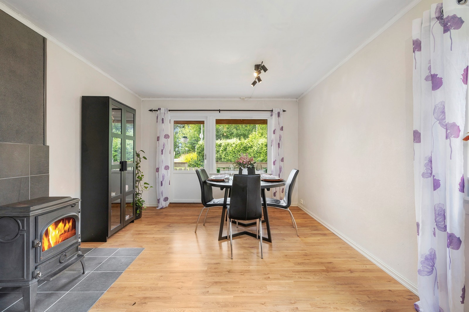 Mulighet for flere sittegrupper og seksjoner Galleribilde