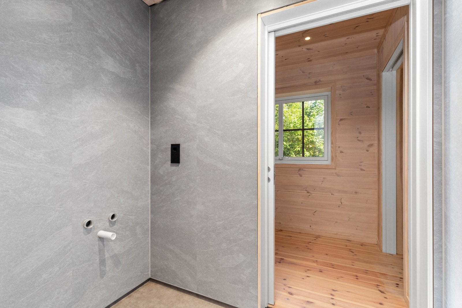 Rør er lagt klart til fremtidig påkobling til vann. Galleribilde